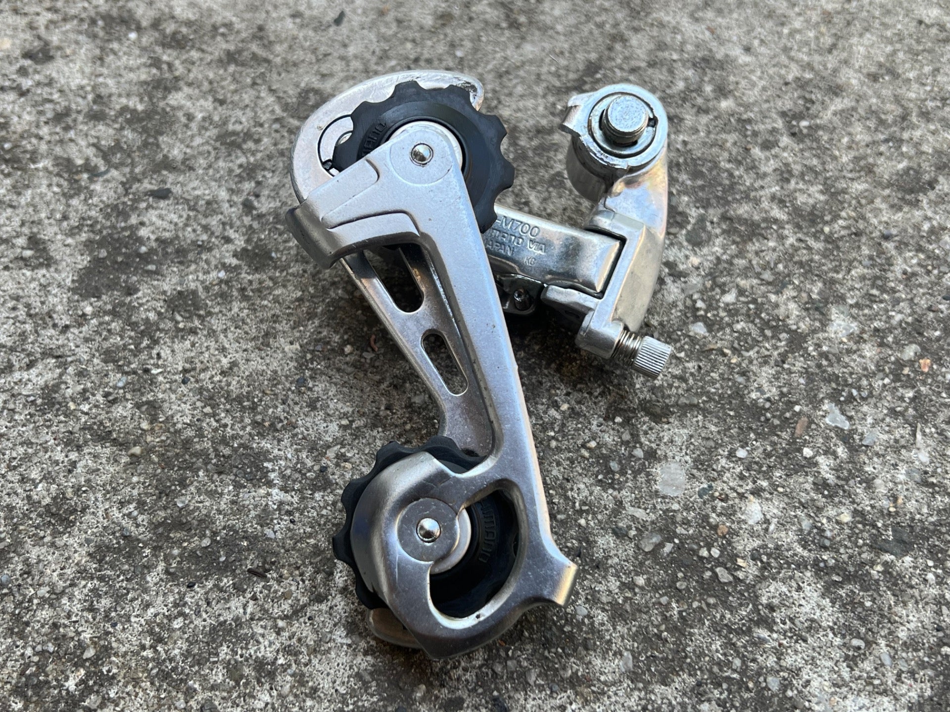 Shimano RD-M700 Deerhead Rear Derailleur Long Cage Retro Deore XT MTB - Image 9