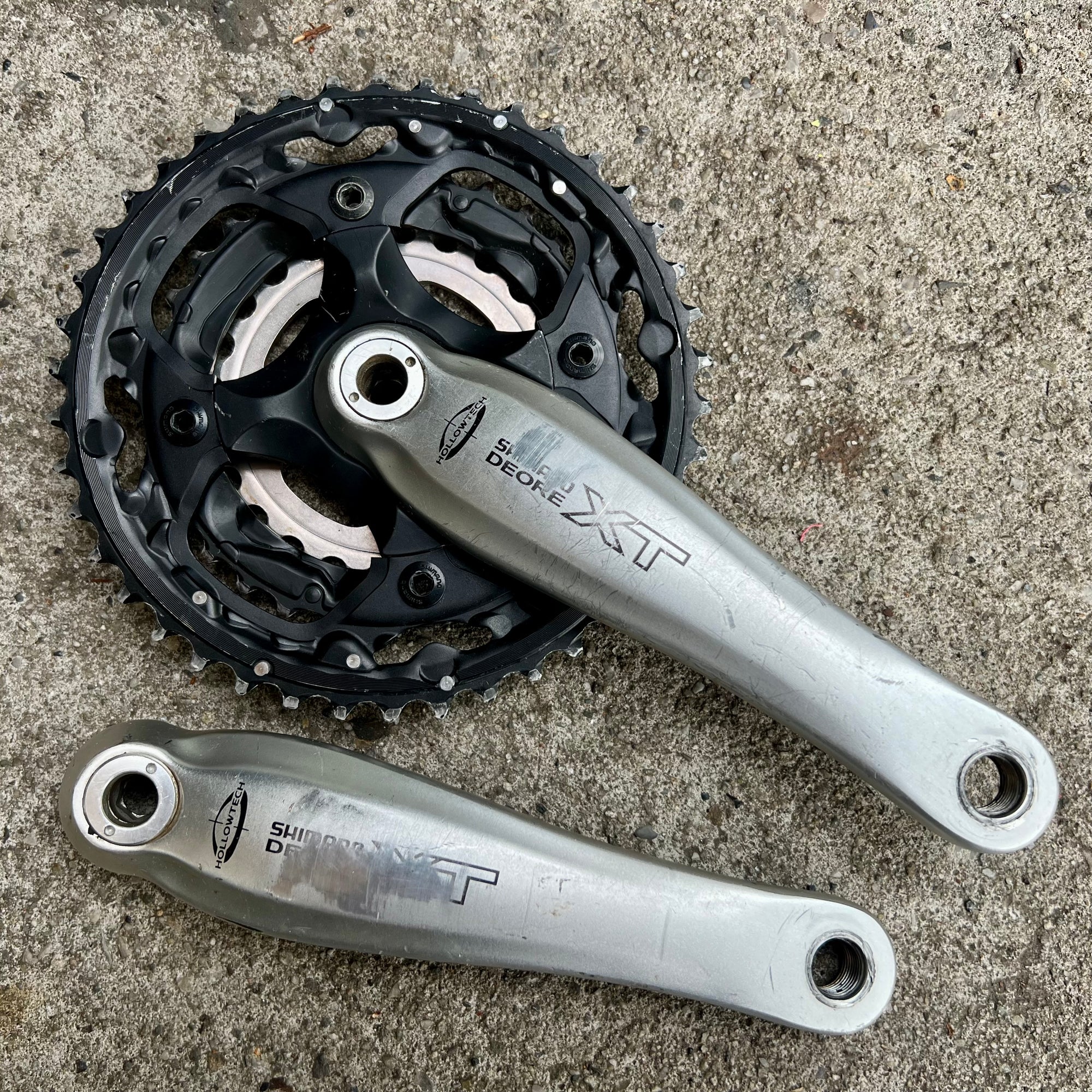 Shimano Deore XT FC-M752 Crankset Octalink 175mm Vintage MTB Silver 24-32-42 Triple