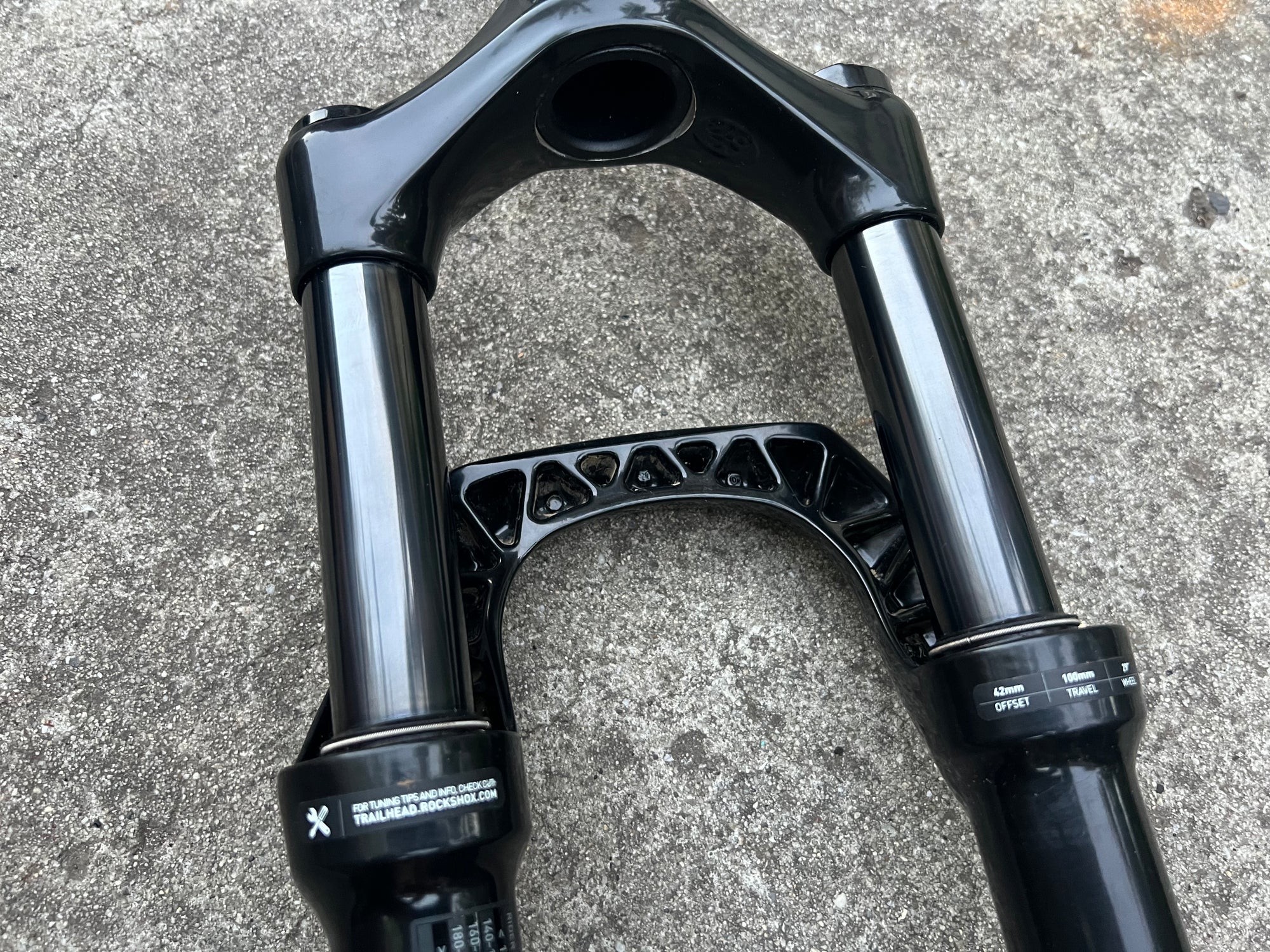 RockShox Judy Remote Lockout Fork 29” 100mm Travel Tapered 6.5” Steerer