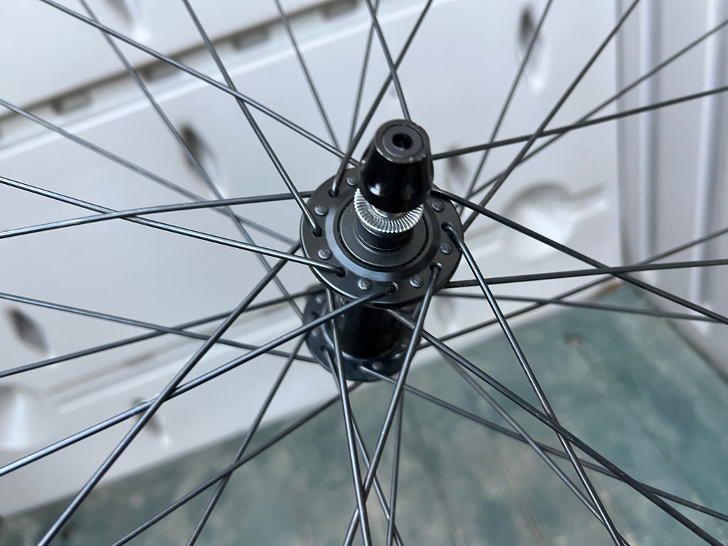 Shimano 105 5800 DT Swiss R460 700c 100/130 Road Black Clincher Wheelset Wheels