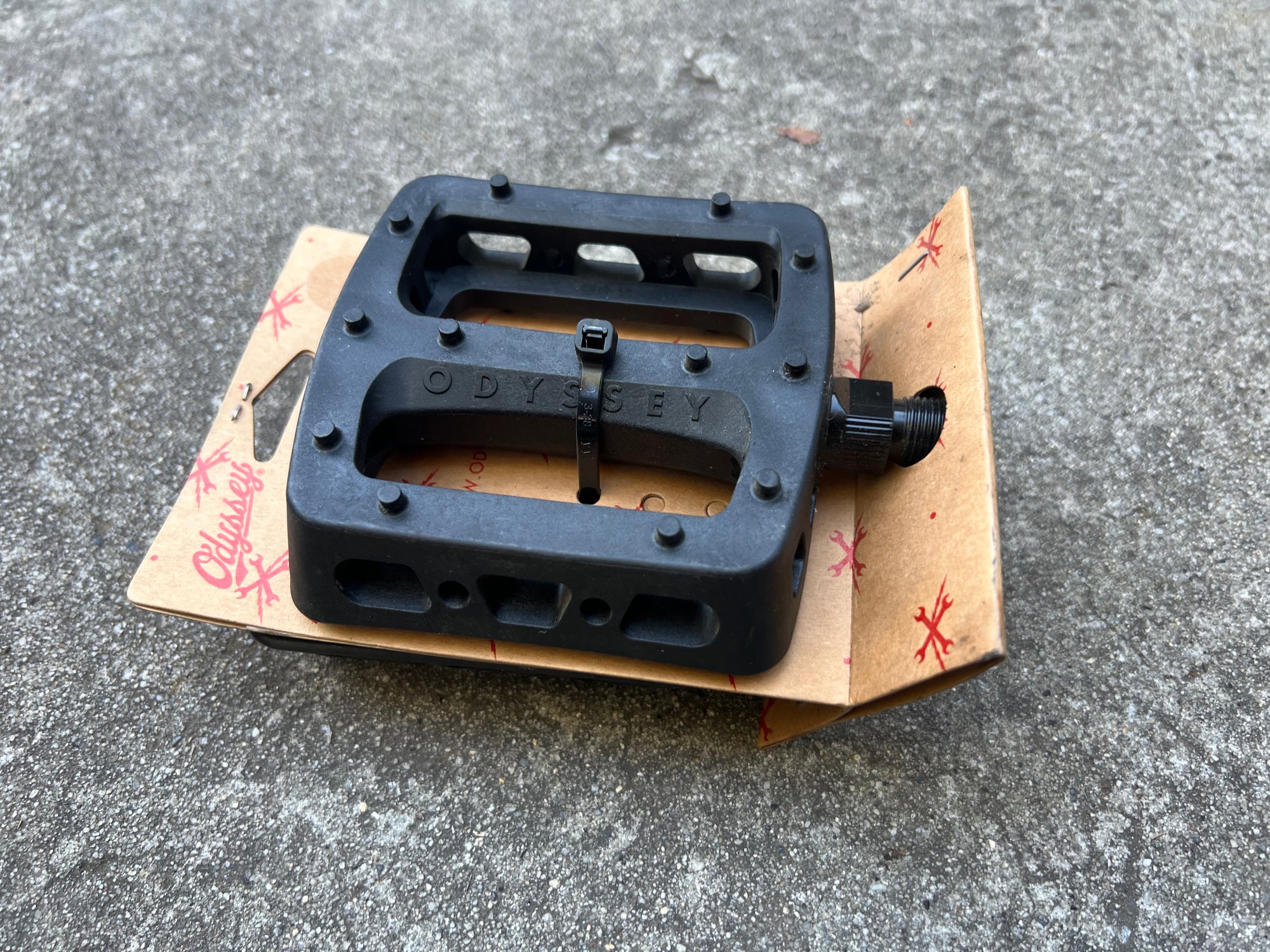 NEW Odyssey Black Composite Flat Pedals Mountain Bike BMX MTB 9/16”