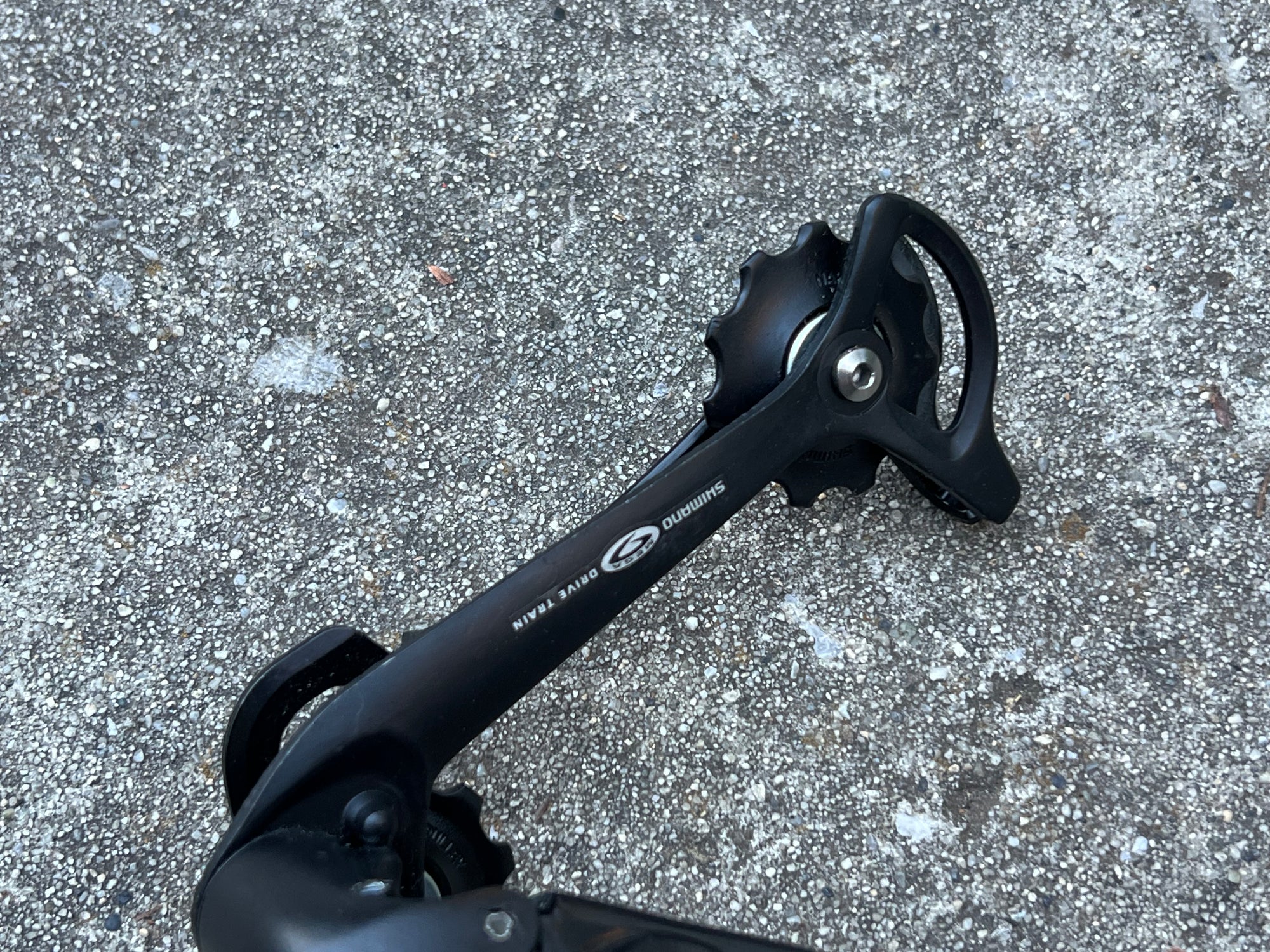 NOS NEW Shimano Deore RD-M530 9 Soeed Long Cage SGS Rapid Rise Rear Derailleur
