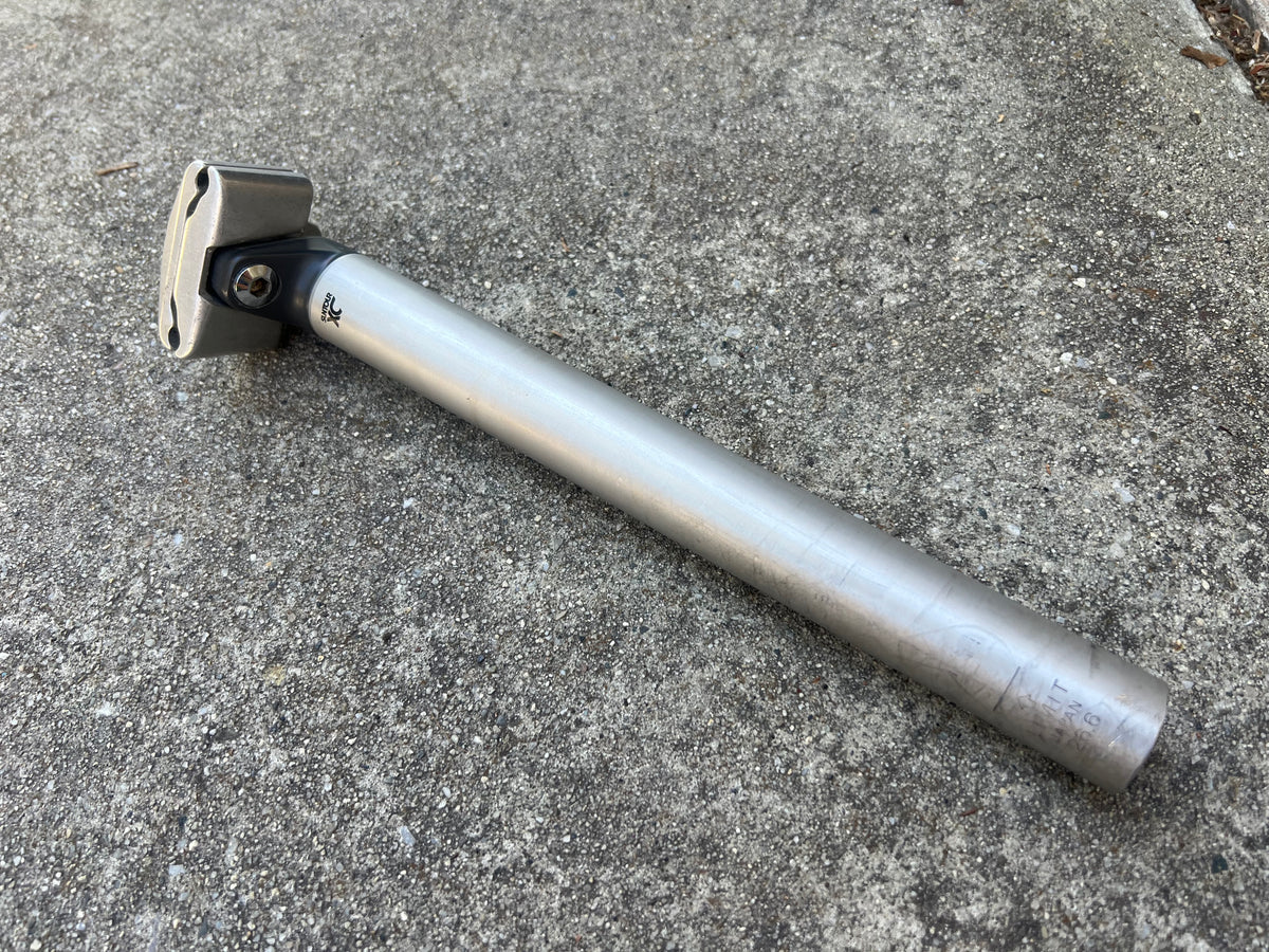 Suntour XC 26.6x255mm Seatpost Vintage MTB Silver Gray Aluminum