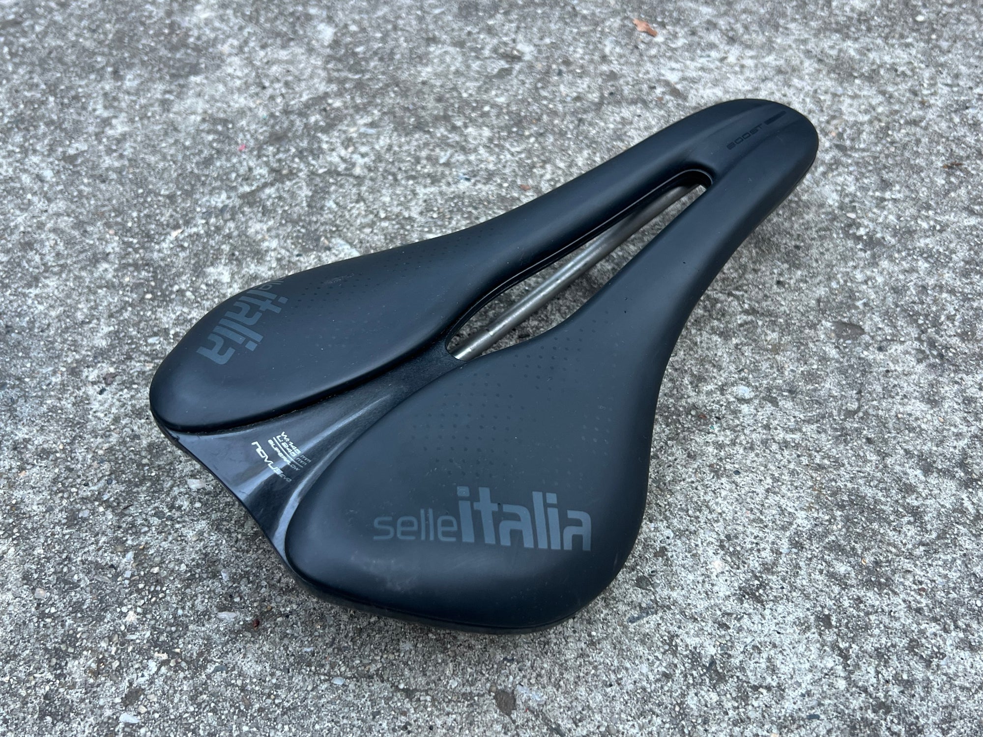 Selle Italia Novus EVO Boost Saddle 145x245mm Wide Carbon Titanium idmatch L3