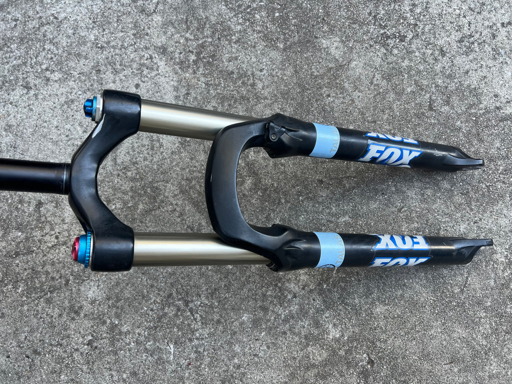 FOX 32 RLC TALAS 26” Fork 1 1/8”x 8” Steerer 100-140mm Vintage MTB Mountain Bike