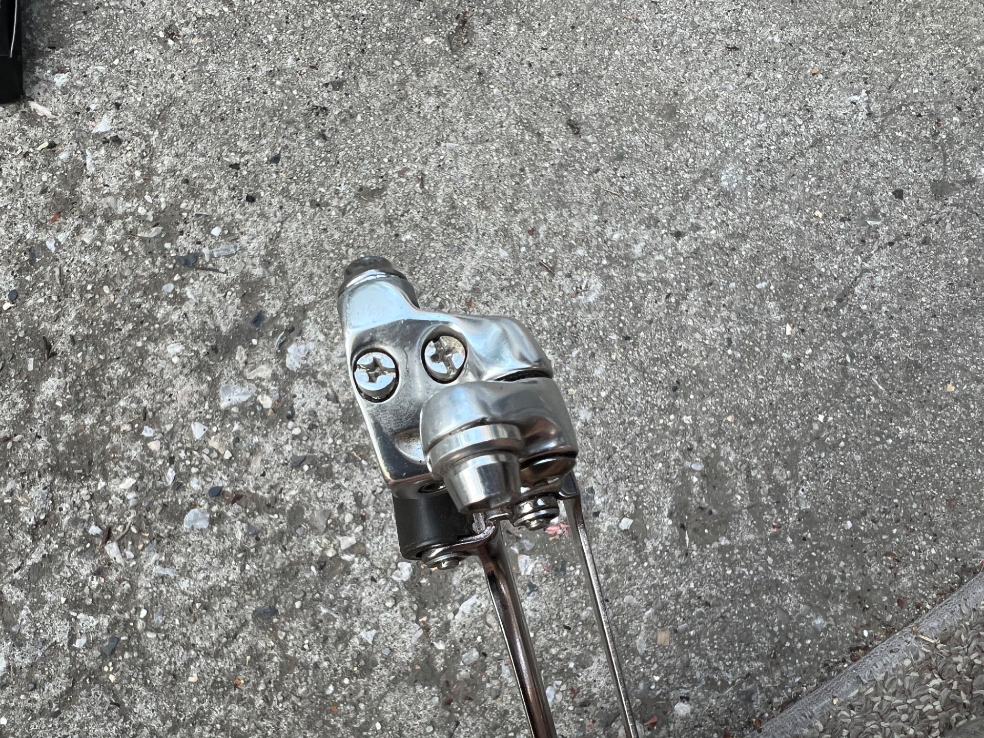 MINT Shimano Dura Ace FD-7700 Front Derailleur Braze On Bottom Pull 2x9 Speed  - Image 9