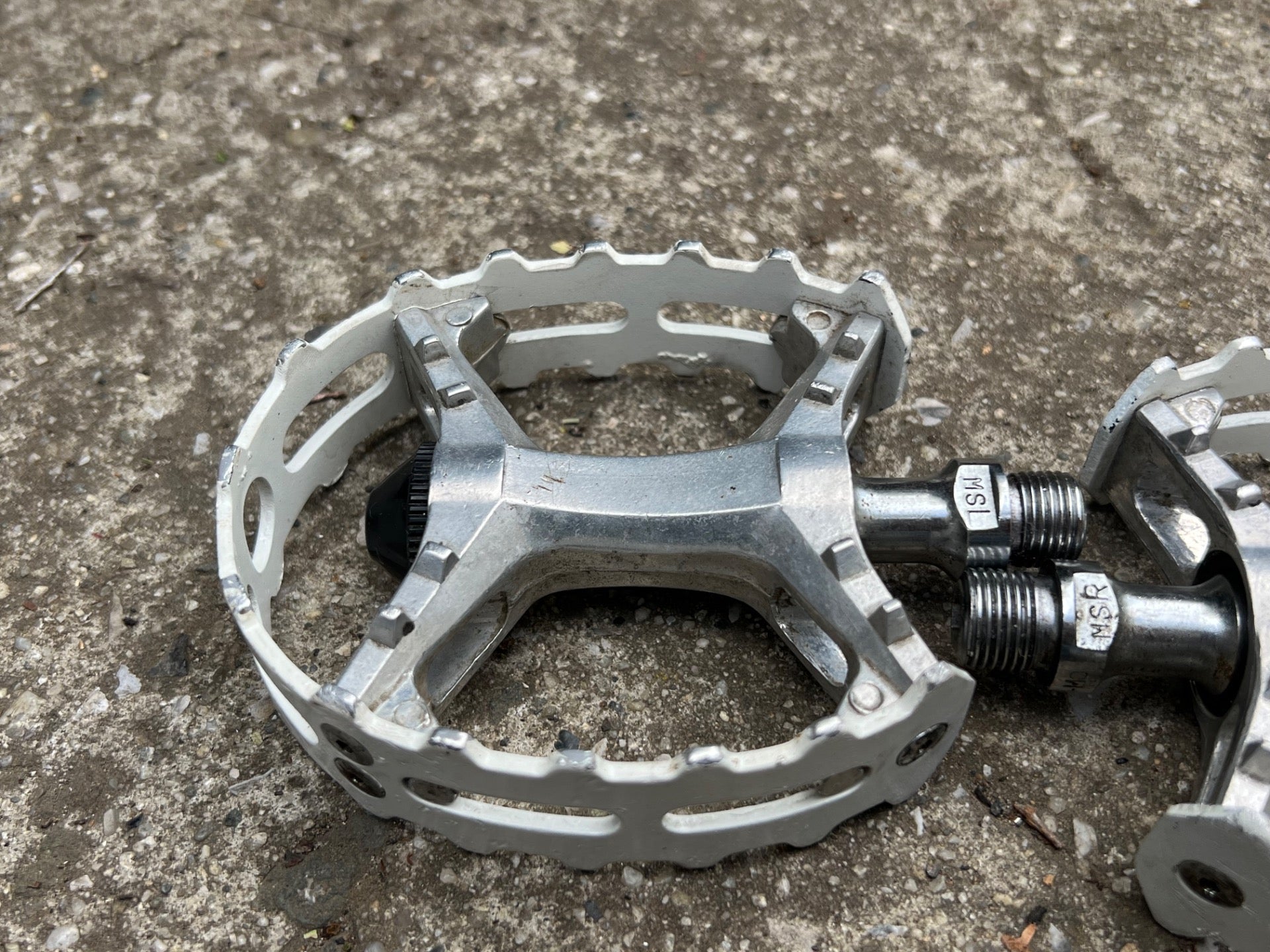 Suntour XC-II White 9/16” Pedals Vintage Retro Bike Mountain MTB ATB XC2  - Image 9