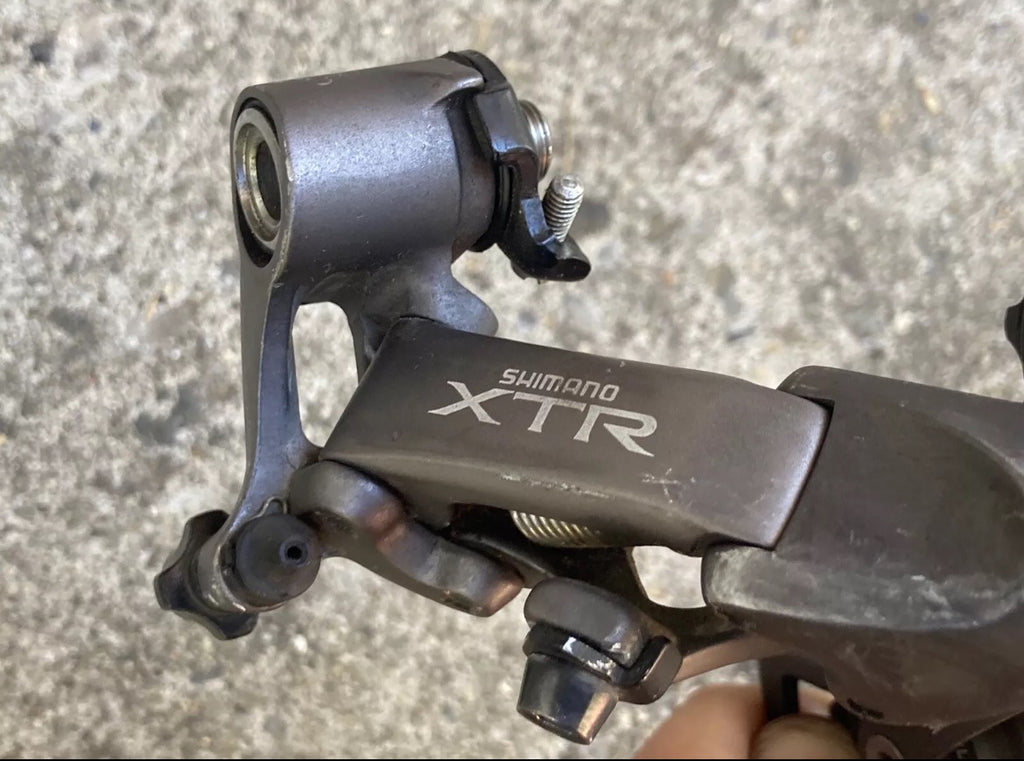 Shimano XTR RD-M953 Rear Derailleur 9 Speed Medium Cage Mid Gray Vintage MTB - Image 12