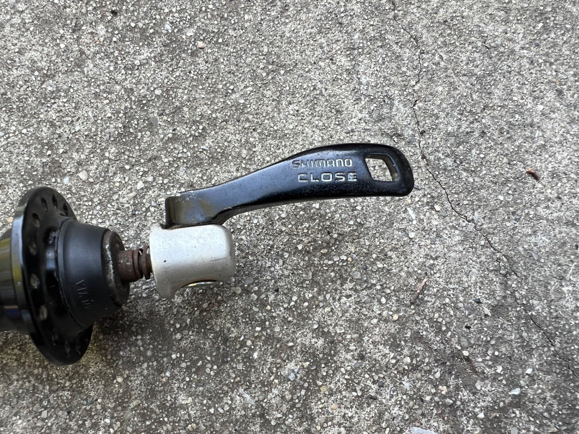 Shimano Deore LX 32H Hole HB-M564 Front Hub & Quick Release Vintage MTB Black  - Image 9