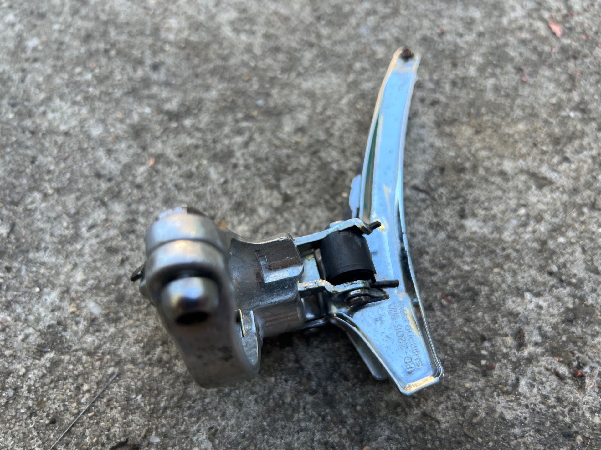 Shimano Z Series FD-Z206 28.6mm Bottom Pull Front Derailleur Double Vintage  - Image 9