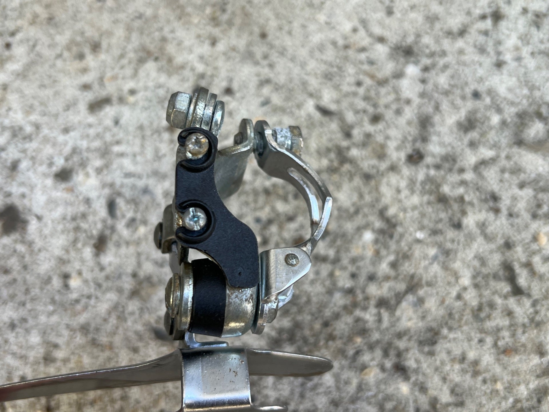 Huret Road Front Derailleur Vintage 28.6mm Bottom Pull Silver Chrome Retro - Image 9