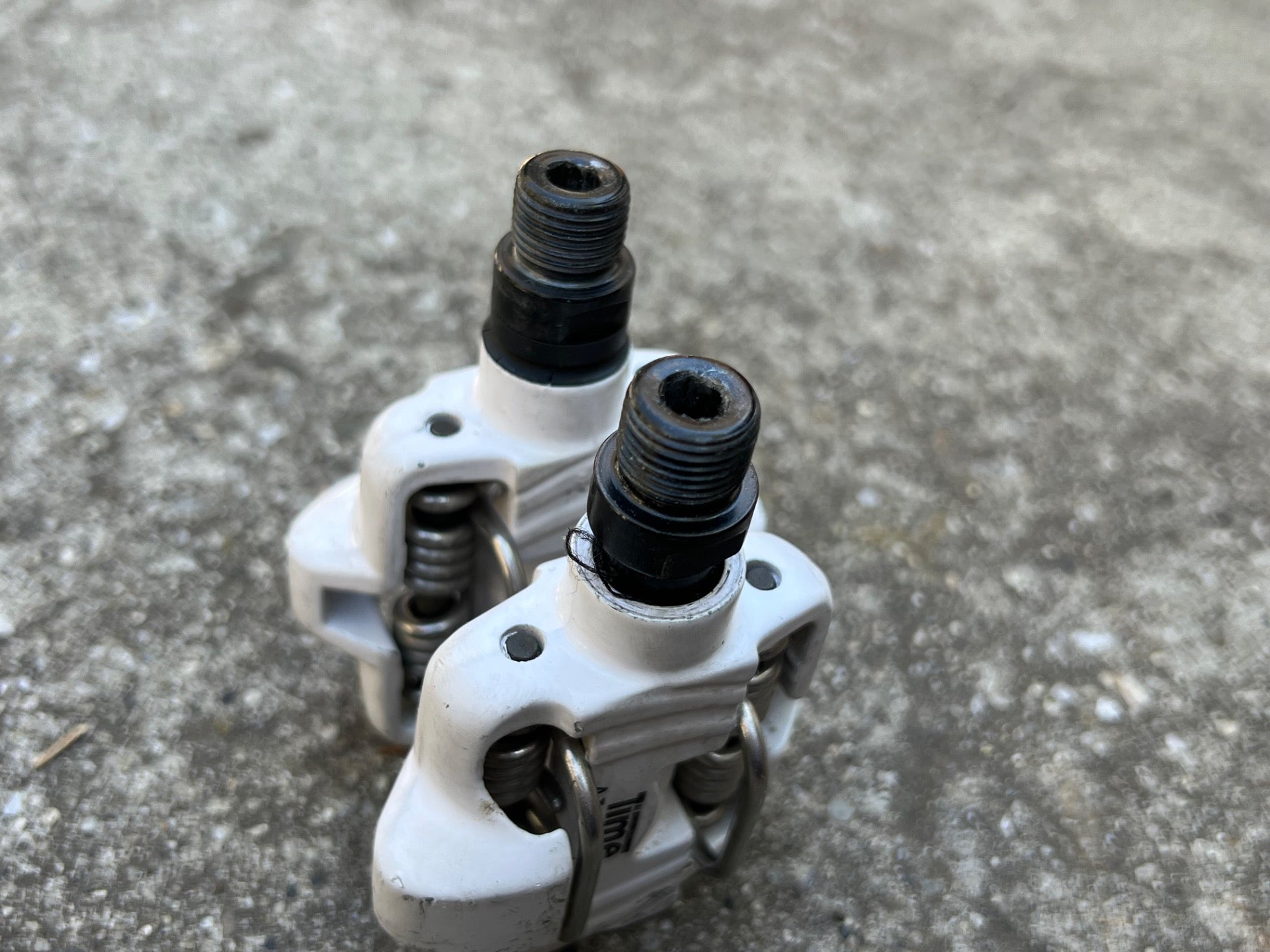 TIME ATAC Alium Pedals White Vintage MTB Retro Gravel Clipless Racing  - Image 9