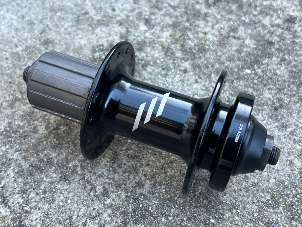 Used Bontrager Select Rear Hub 8/9/10 Speed 135mm 28H Hole 6 Bolt Disc MTB Black-Bicycle Bin