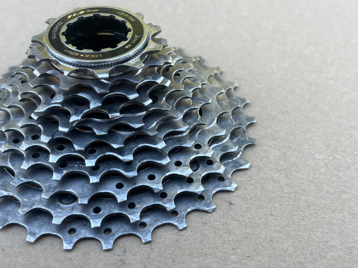 Shimano 105 CS-R700 11-30T 11 Speed Cassette Road Bike Wide Range