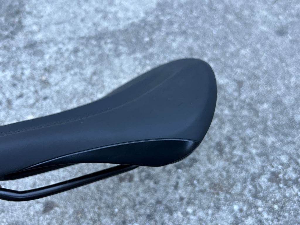 Fizik Aliante Tempo Wide Saddle 275x150mm Road Bike Cycling Gravel