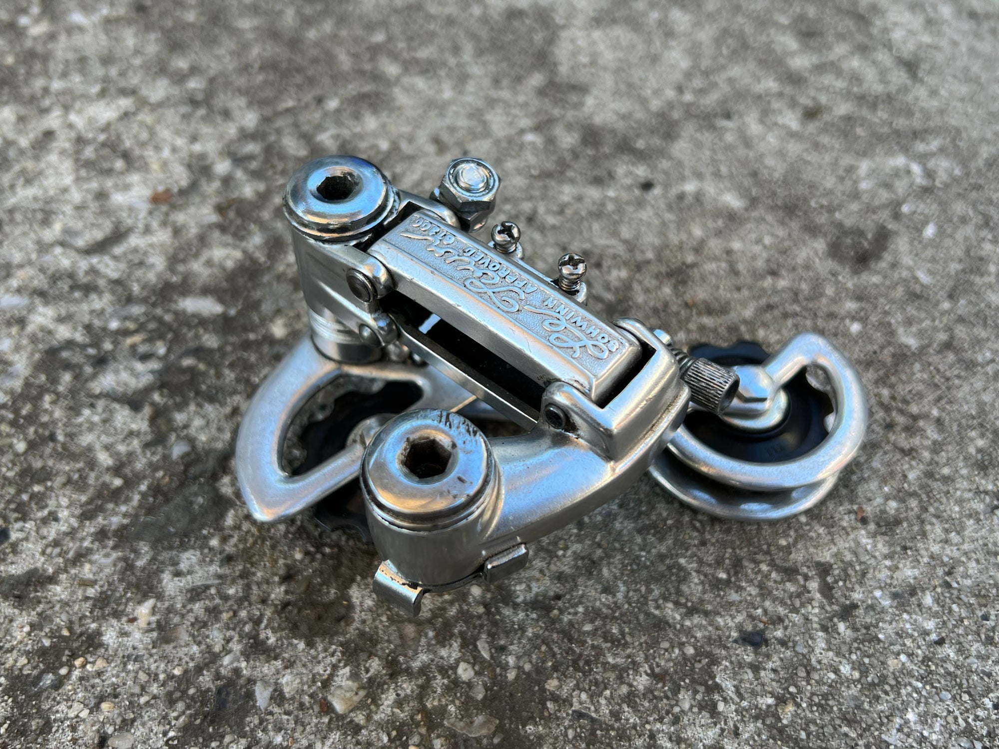 Shimano GT300 Le Tour Crane Dura Ace Long Cage Rear Derailleur Vintage Road Touring Schwinn
