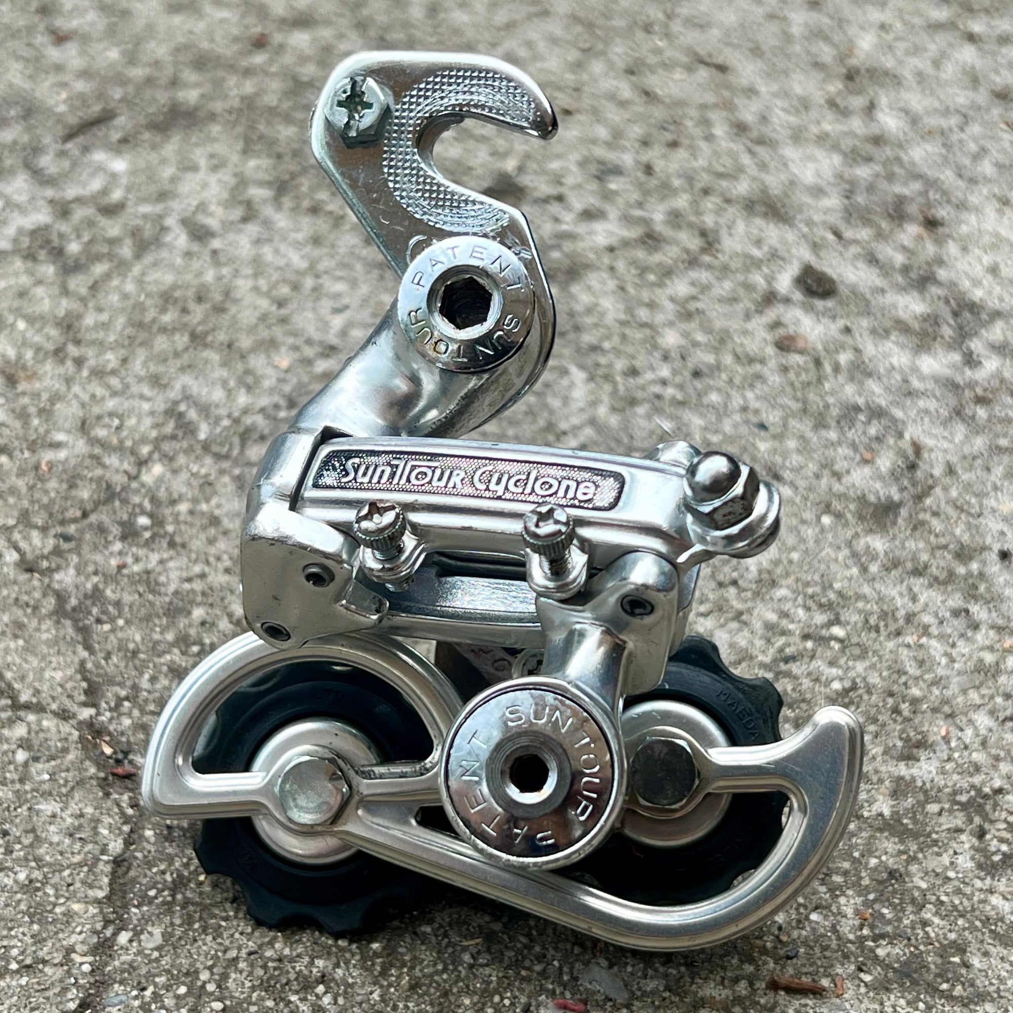 Suntour Cyclone MK1 5 Speed Silver Road Short Cage Vintage Rear Derailleur w Claw