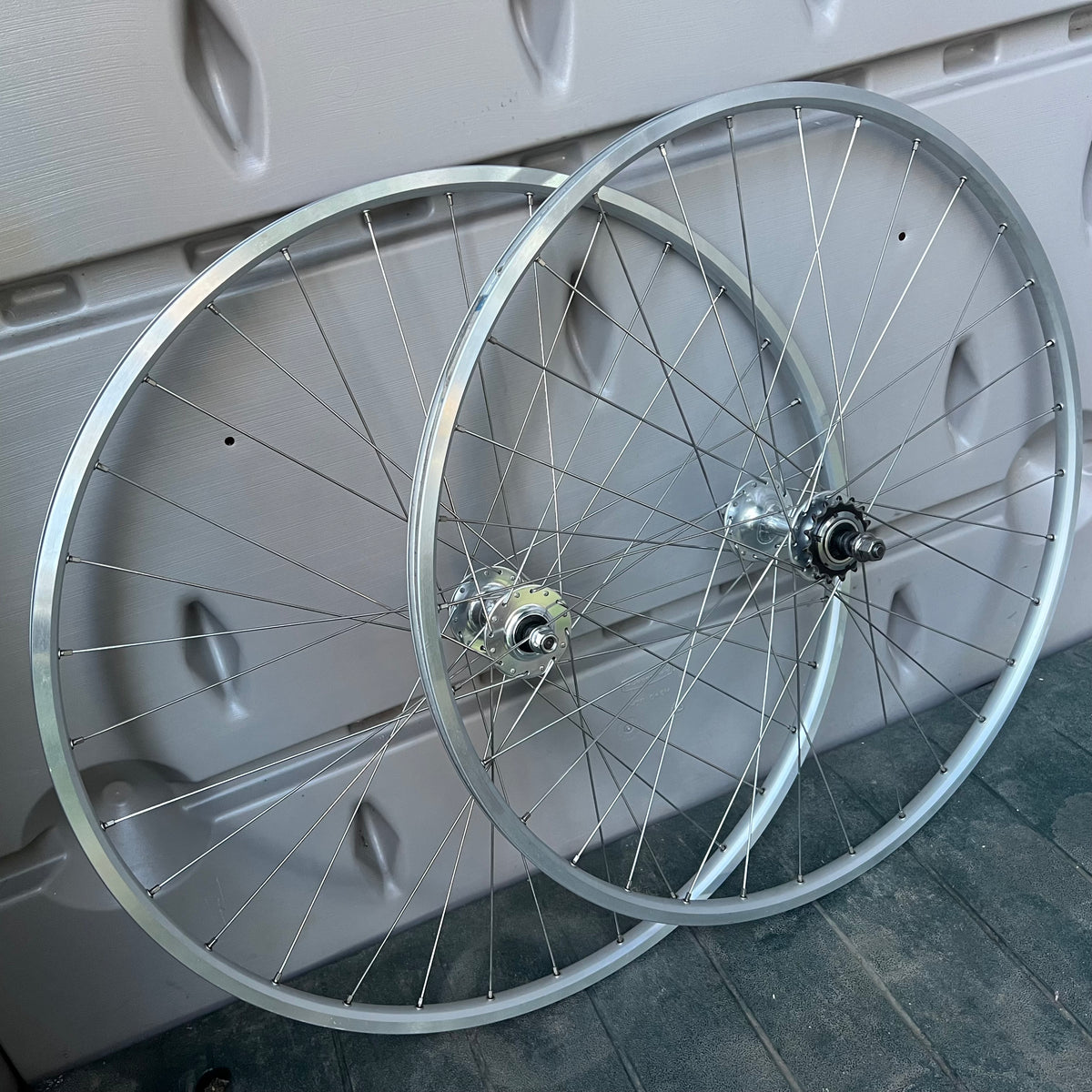 Miche Track Wheelset 100/120mm 700c Clincher Vintage Silver Fixed Gear High Flange 7