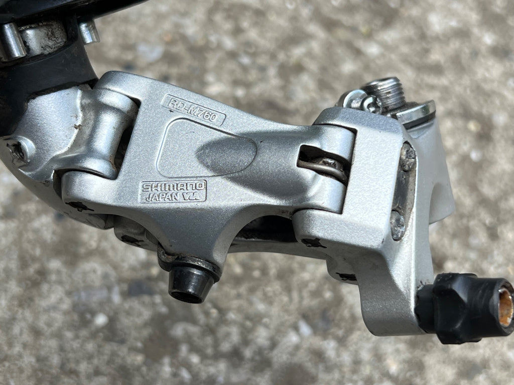 Shimano Deore XT M760 Long Cage 9 Speed Rear Derailleur Rapid Rise Mountain Bike - Image 14
