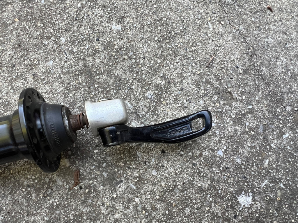 Shimano Deore LX 32H Hole HB-M564 Front Hub & Quick Release Vintage MTB Black  - Image 10