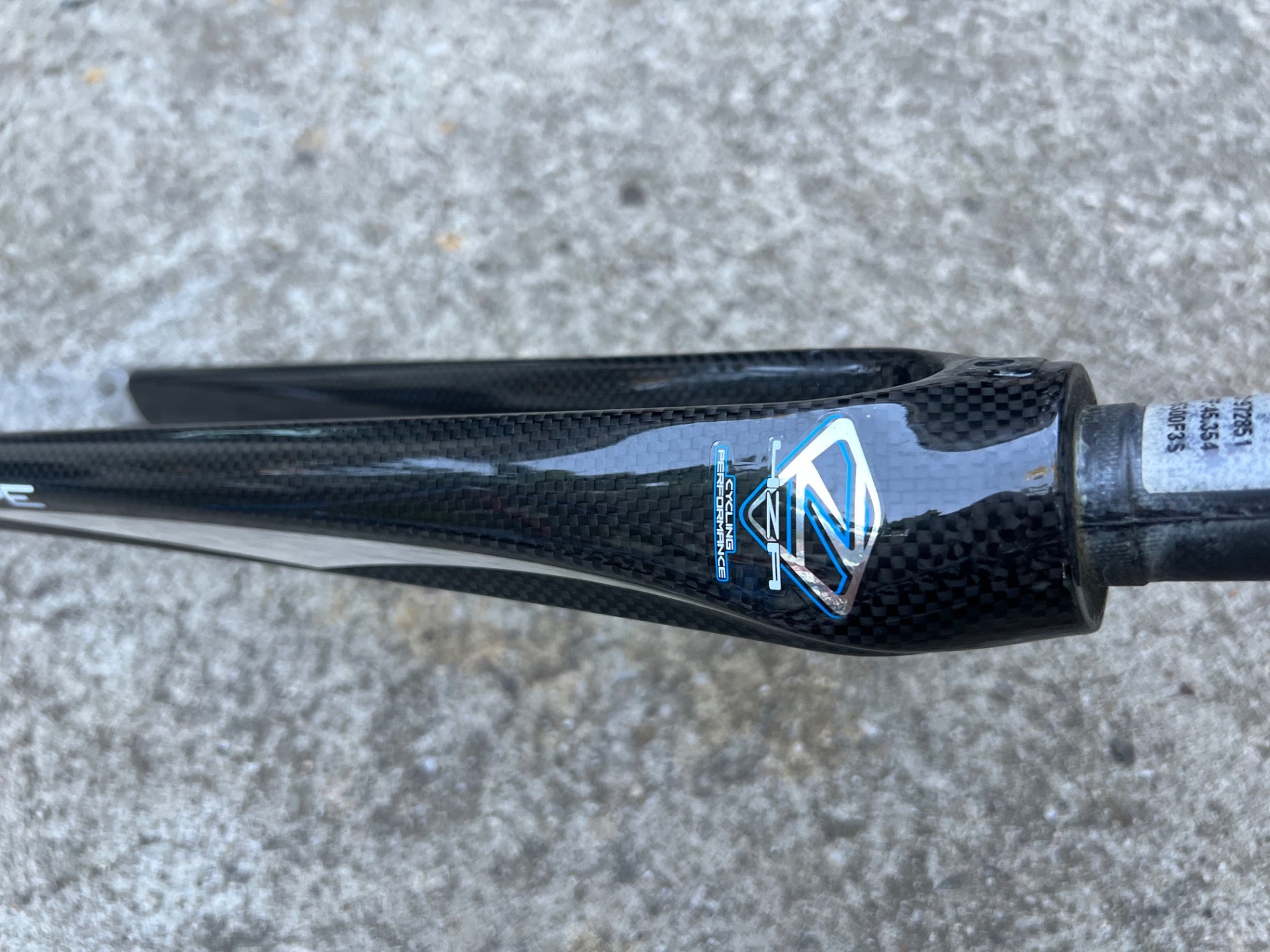 PLZ READ Ridley 4ZA Synope Carbon Fork 1 1/8” 11in Steerer Black Road Bike 700c - Image 15