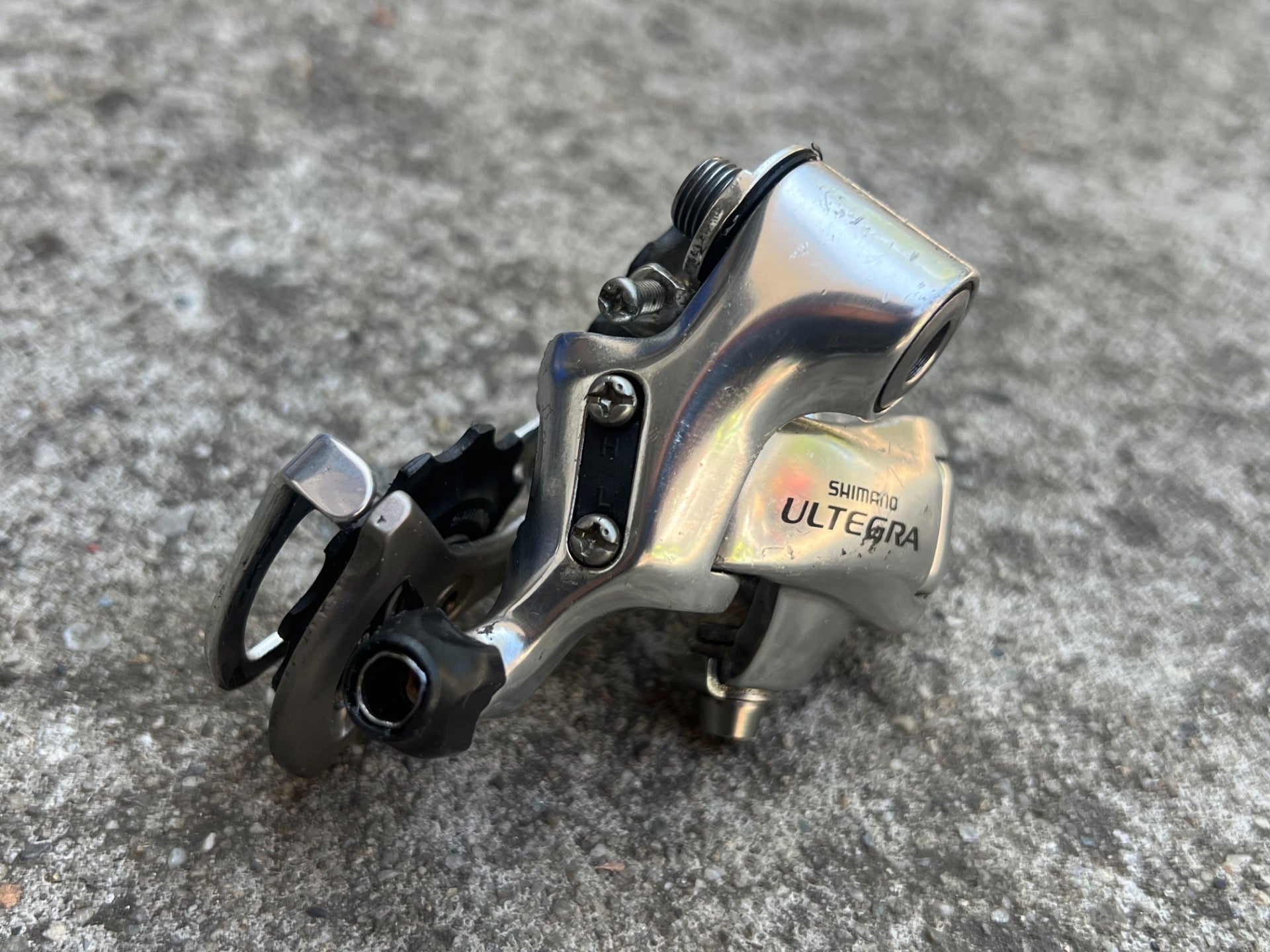 Shimano Ultegra RD-6600 10 Speed Short Cage Rear Derailleur Silver Road Bike  - Image 10