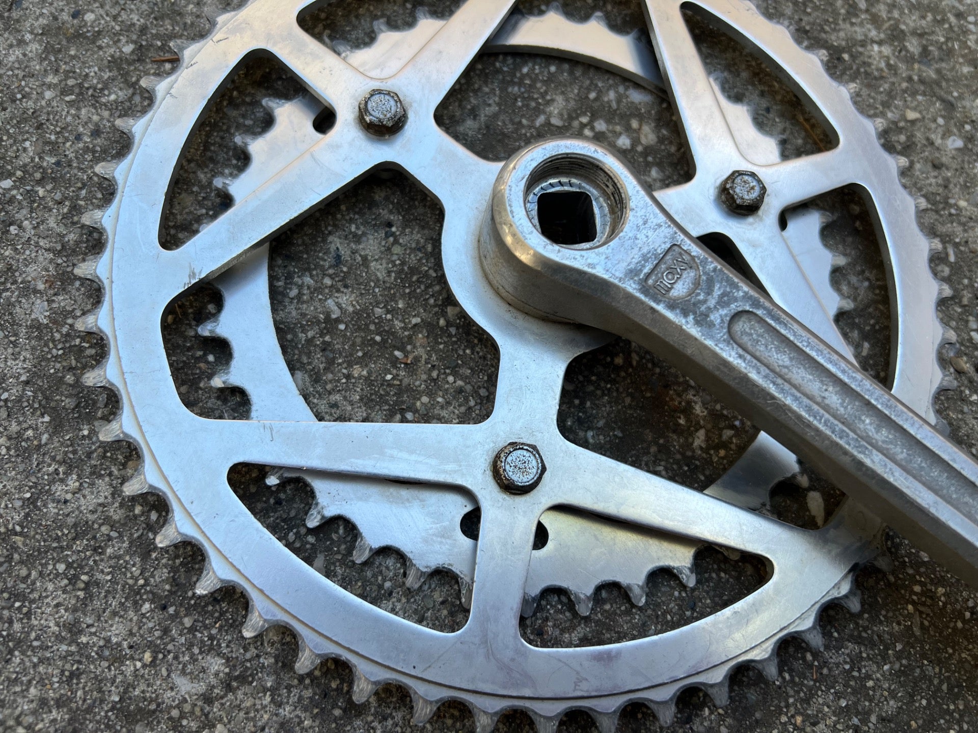 Sugino Maxy Crankset 52/40T 171mm Double Square Taper Silver Vintage 3 Bolt Arm - Image 15