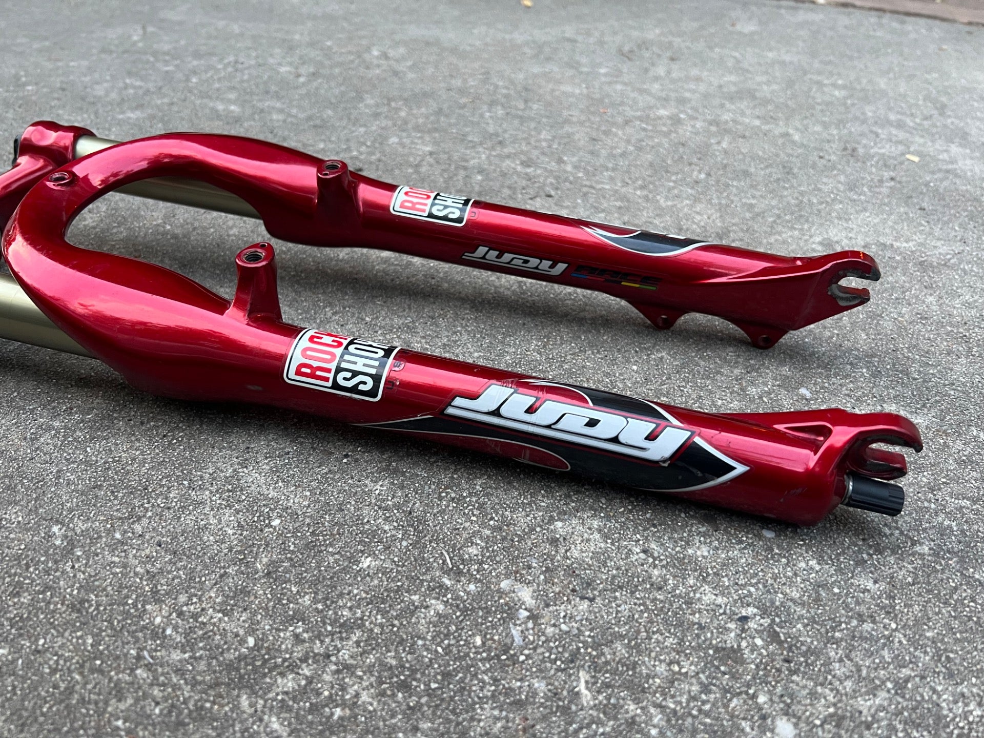 SERVICED RockShox Judy Race 80mm 1 1/8” Threadless Fork Red Vintage MTB Disc  - Image 16