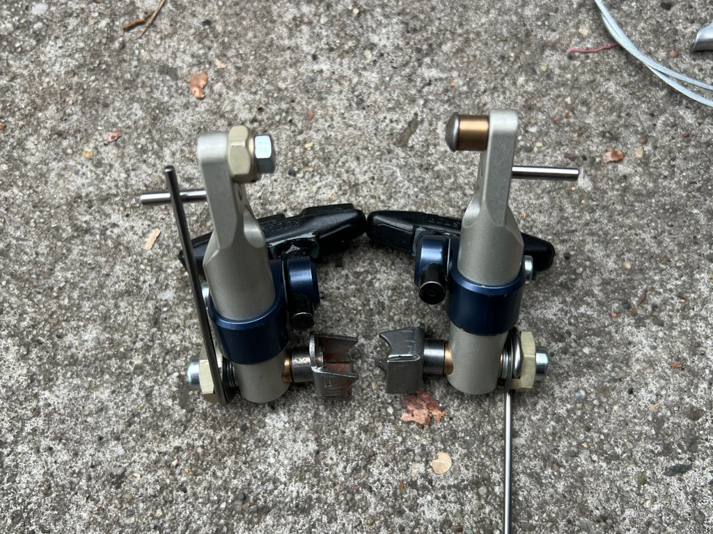 NOS WTB Speedmaster Cantilver Brakes Brake Set Vintage MTB Silver Blue