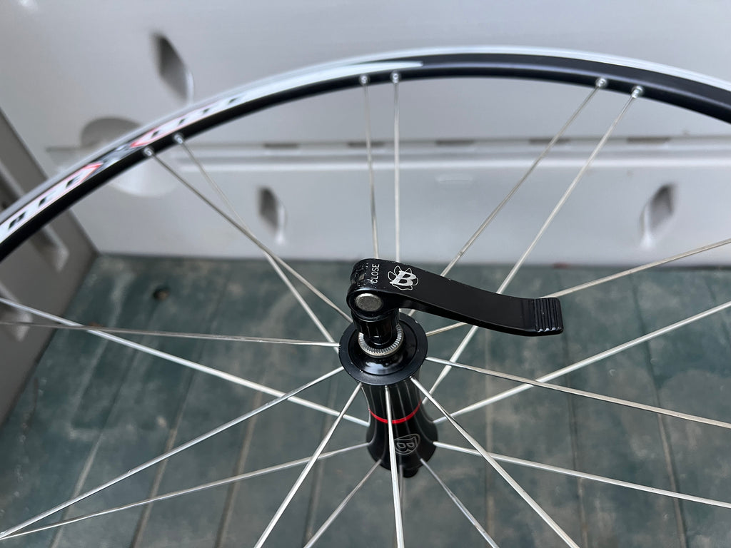 Bontrager Race Lite 700c Clincher 8/9/10 Speed Road Black Wheelset Wheels 130