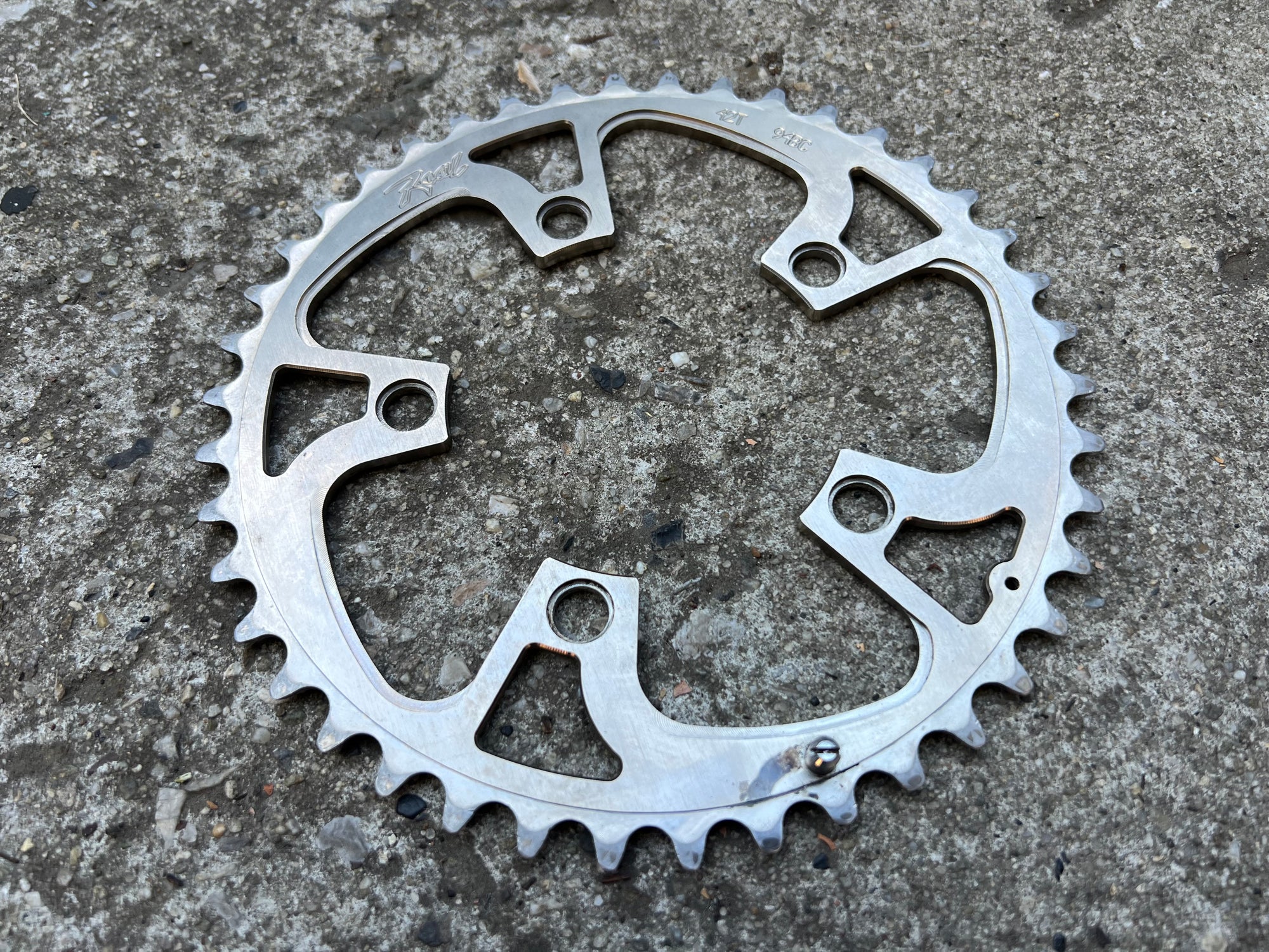 Real 94 BCD 42T 5 Bolt Big Vintage MTB Mountain Bike Silver Chainring
