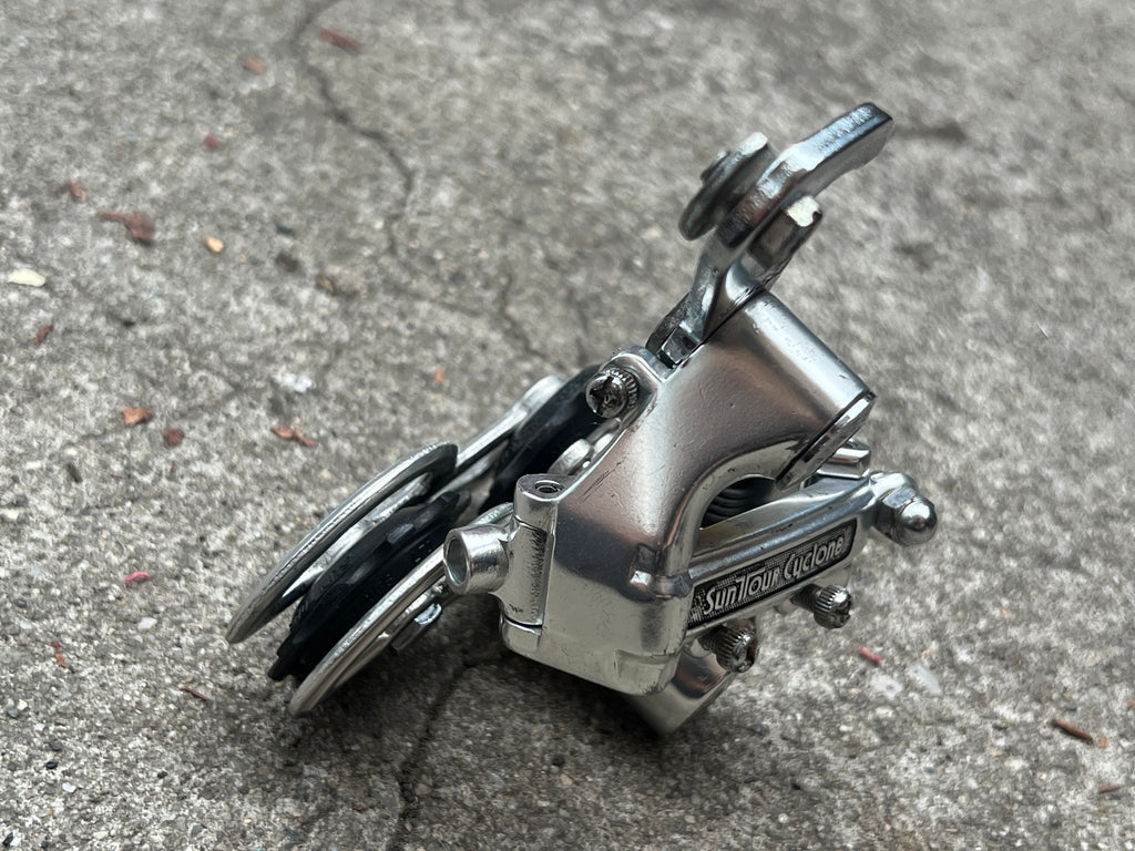 Suntour Cyclone MK1 5 Speed Silver Road Short Cage Vintage Rear Derailleur w Claw