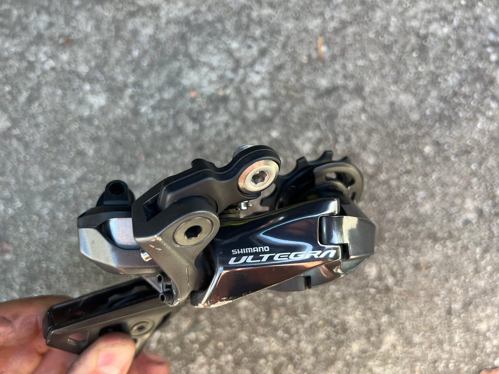 Shimano Ultegra Di2 RD-8050 GS 11 Speed Medium Cage Rear Derailleur