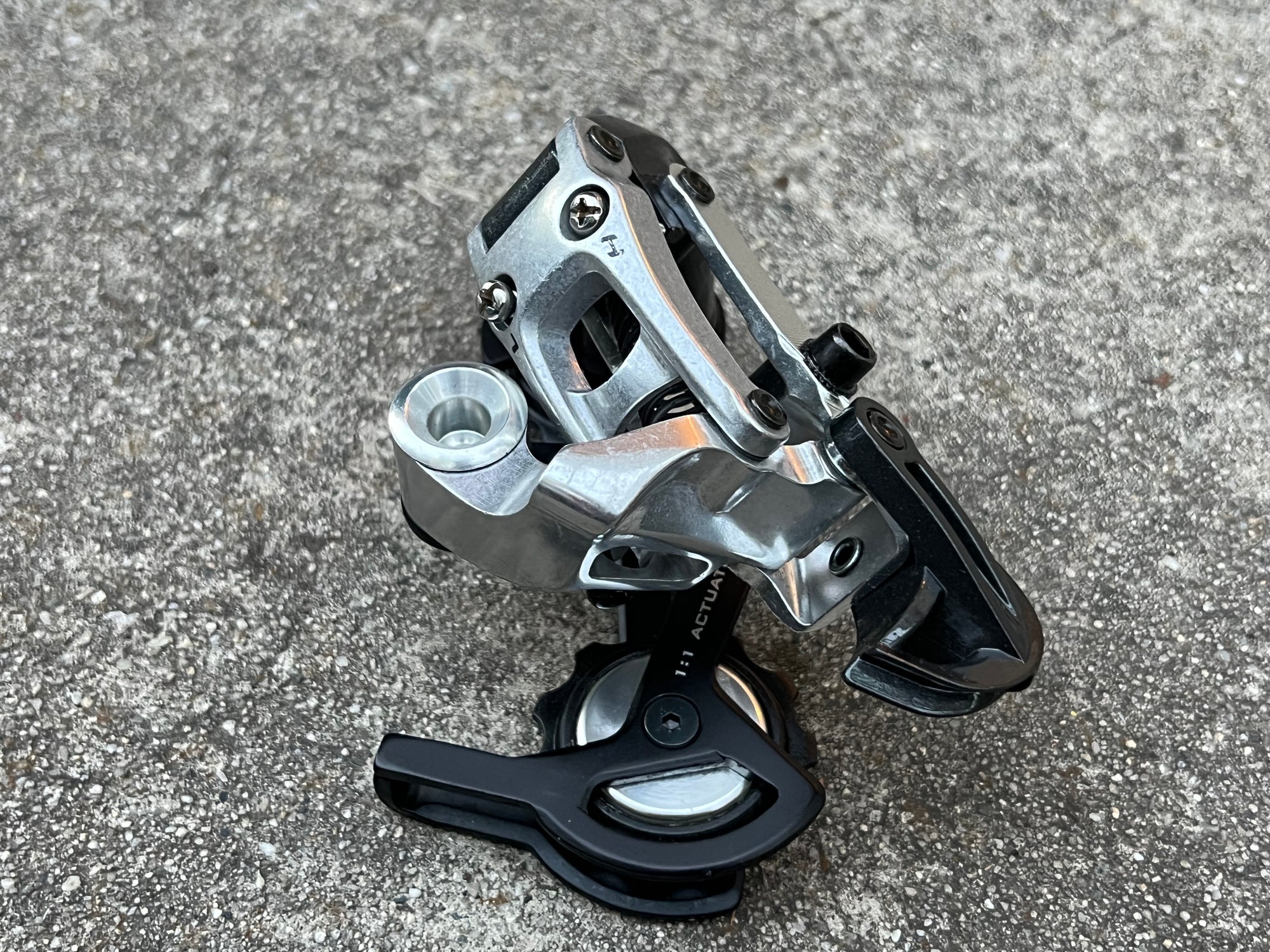 MINT SRAM X9 9 Speed Medium Cage Rear Derailleur Mountain Bike MTB