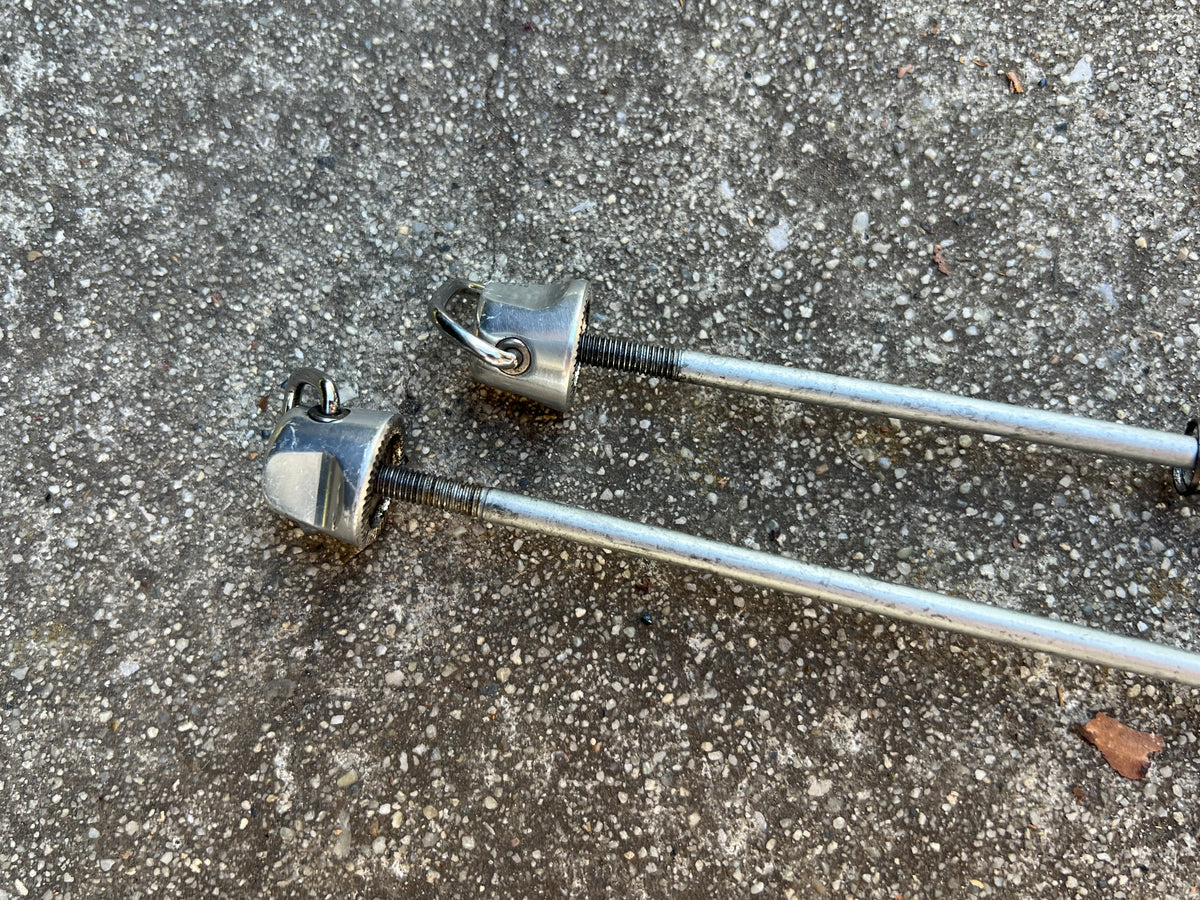 Campagnolo Record Chorus Shamal 100/130mm Skewers Quick Release 9/10 Speed 2000’s