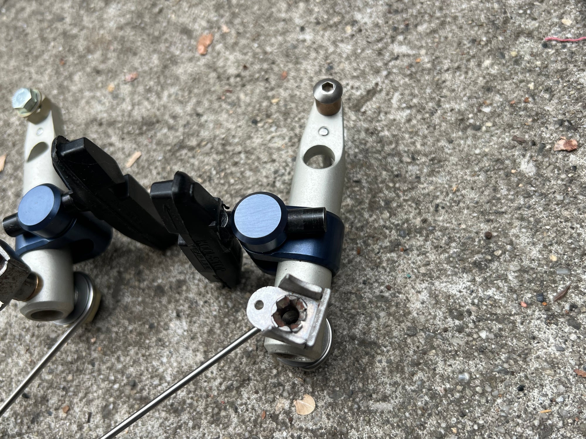 NOS WTB Speedmaster Cantilver Brakes Brake Set Vintage MTB Silver Blue