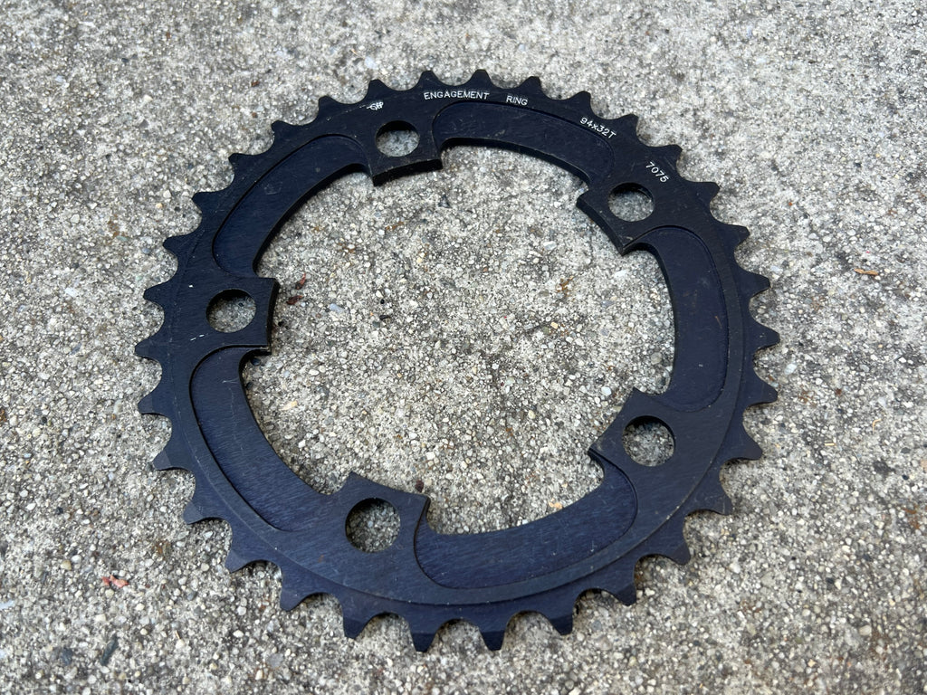 NOS QBP 94 BCD 32T 5 Bolt Black Chainring Engagement Ring Vintage MTB