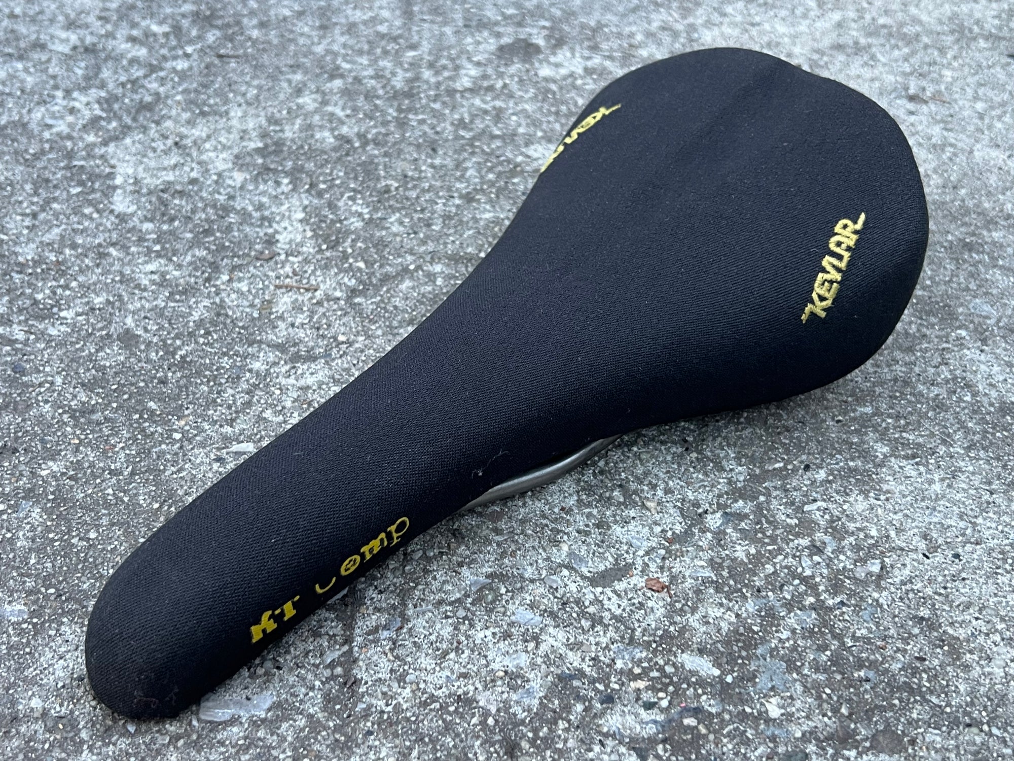 Velo Topo KT Comp Kevlar Titanium Saddle Vintage MTB Mountain Bike Black Yellow