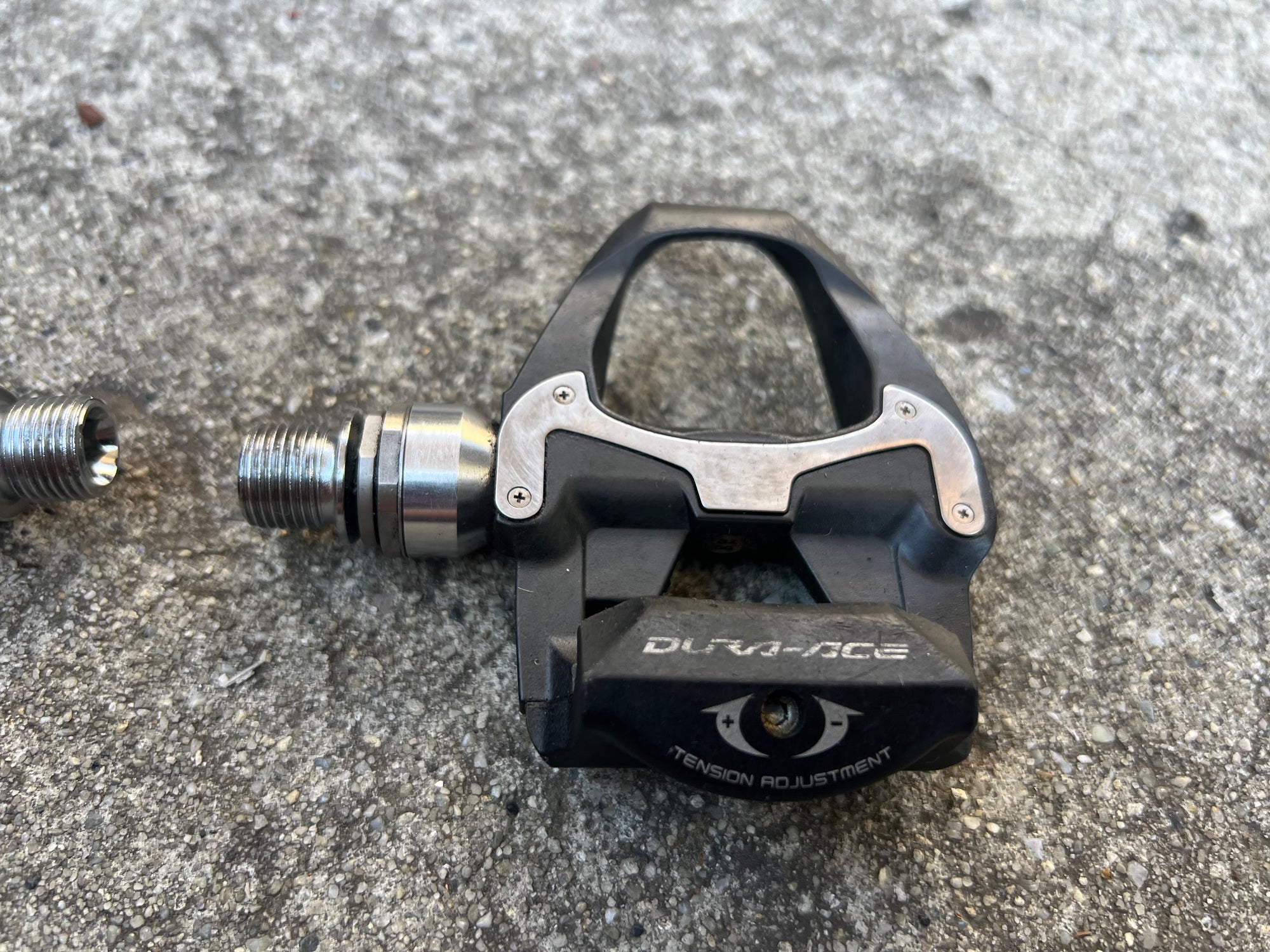 LOW MILES Shimano Dura Ace PD-R9000 SPD-SL Clipless Pedals Road Triathlon TRI