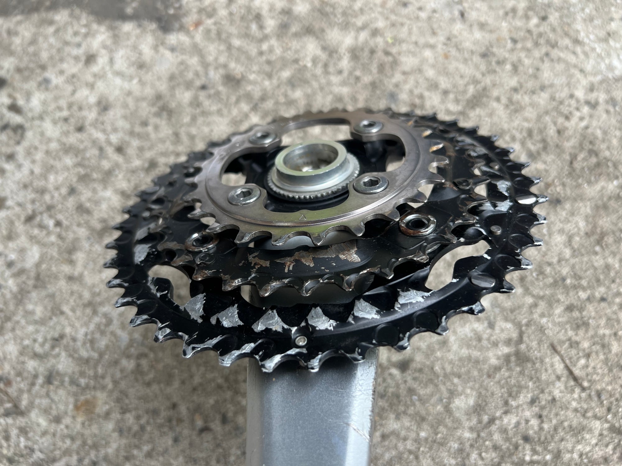 Shimano Deore XT FC-M752 Crankset Octalink 175mm Vintage MTB Silver 24-32-42 Triple