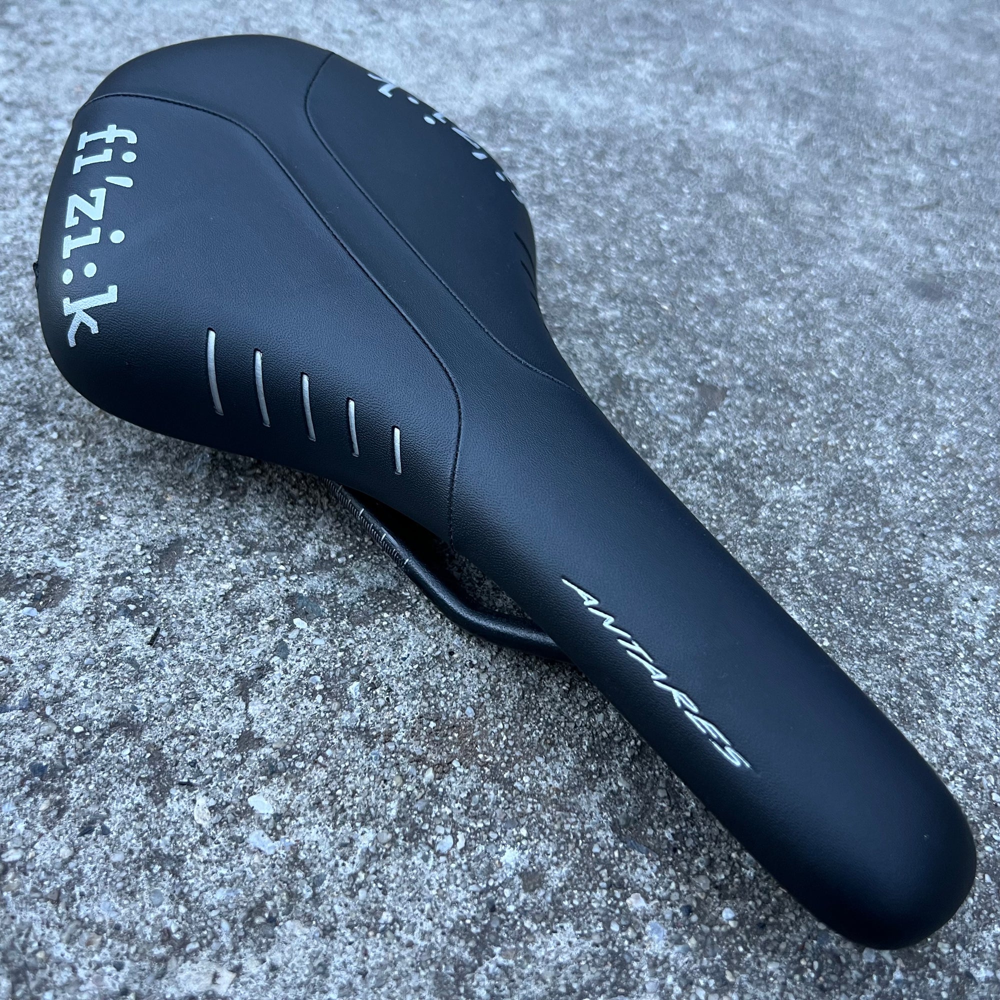 Fizik Antares Saddle 275x140mm Road Bike Gravel Racing Cycling R5 213g