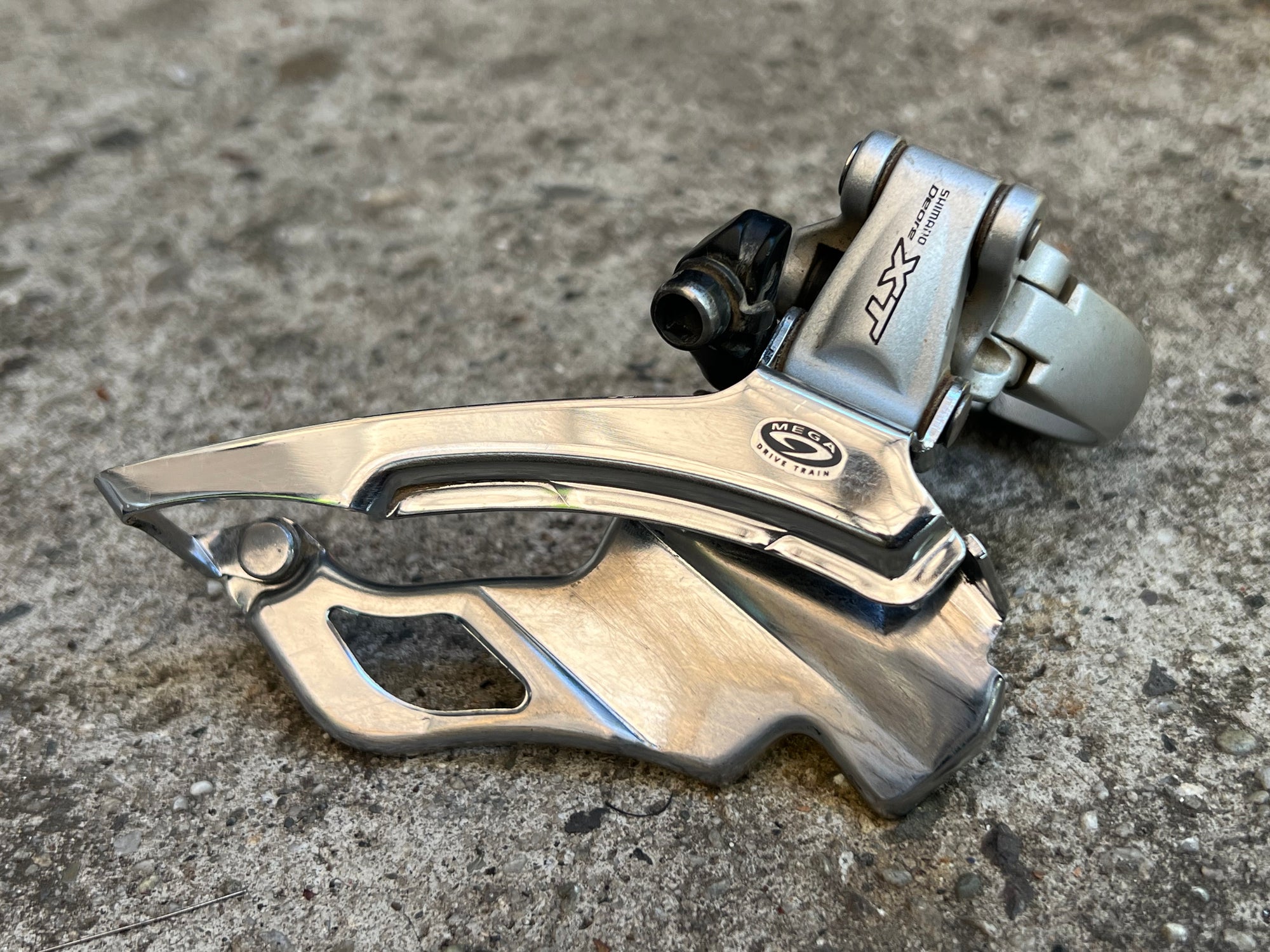 Shimano Deore XT FD-M761 34.9mm Top Pull Front Derailleur MTB Triple 9 Speed