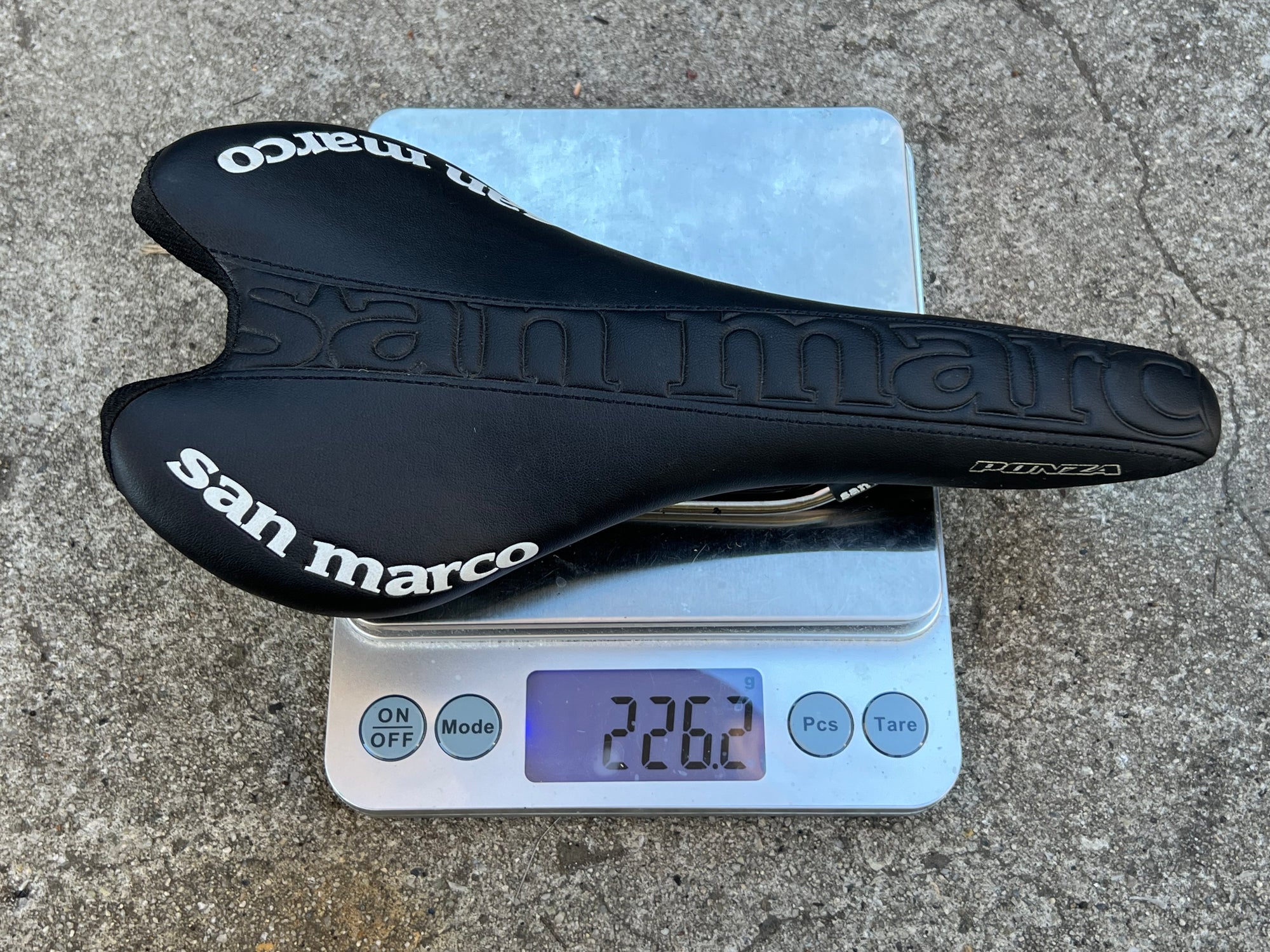 Selle San Marco Ponza Black Road Bike Racing Saddle 226g 270x125mm