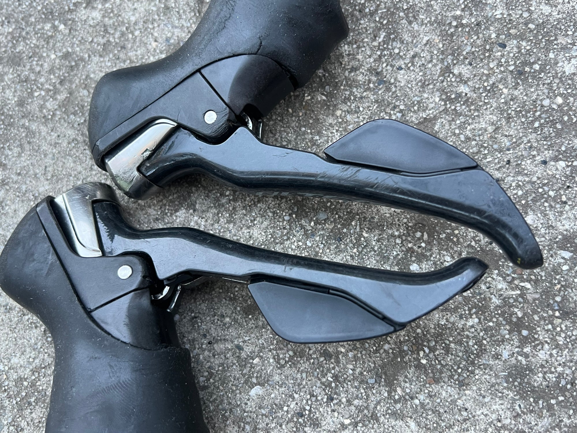 Shimano Ultegra ST-6800 2x11 Speed Double Road Shifters Brifters Brake Levers
