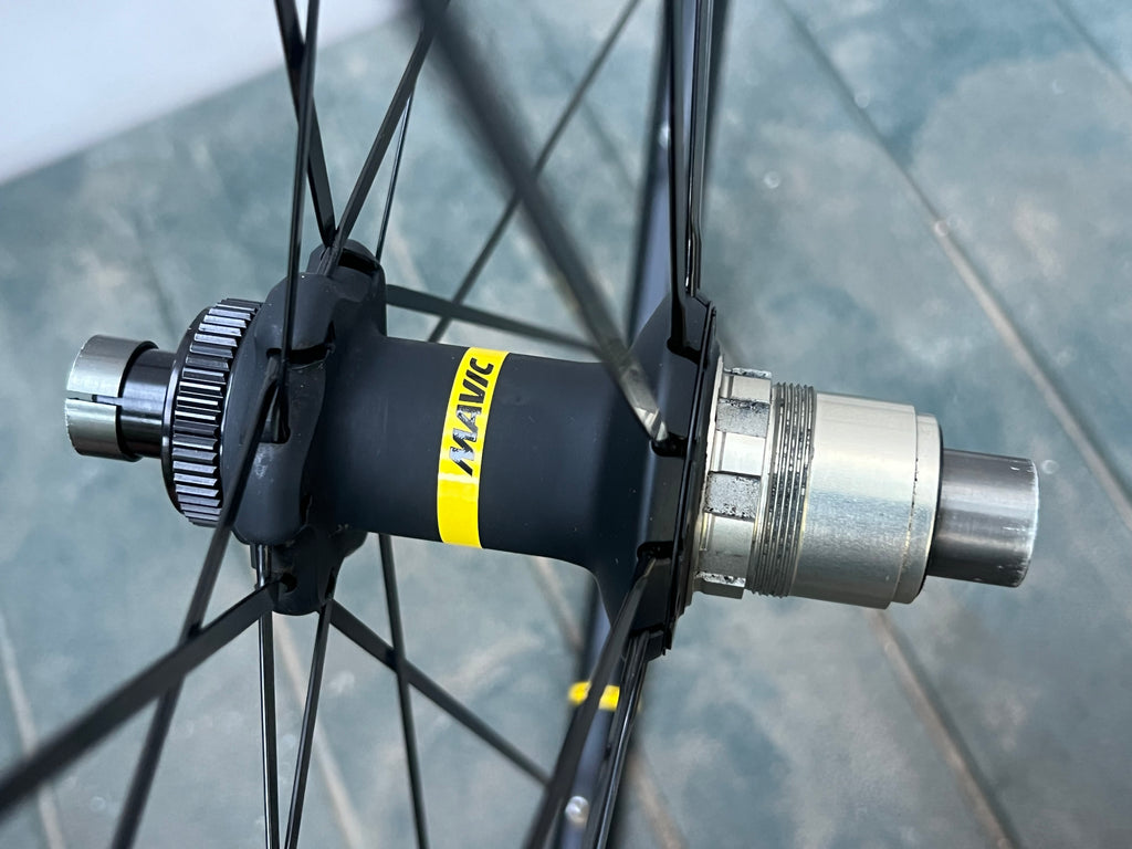 Mavic Ksyrium Elite UST 700c Tubeless Wheelset Disc Black XDR 12x100/142mm
