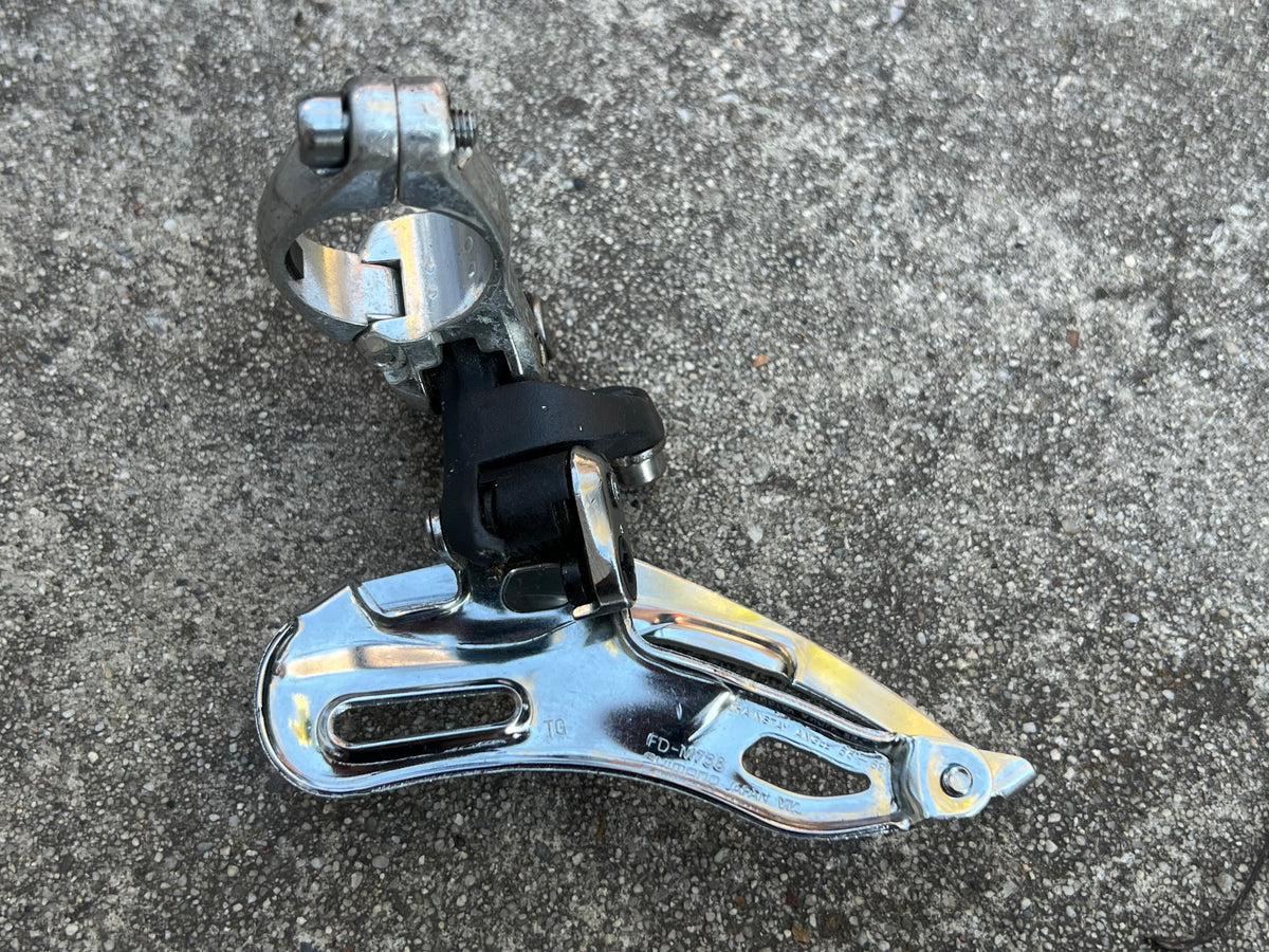 Shimano Deore XT FD-M738 28.6mm Top Pull Triple Front Derailleur MTB