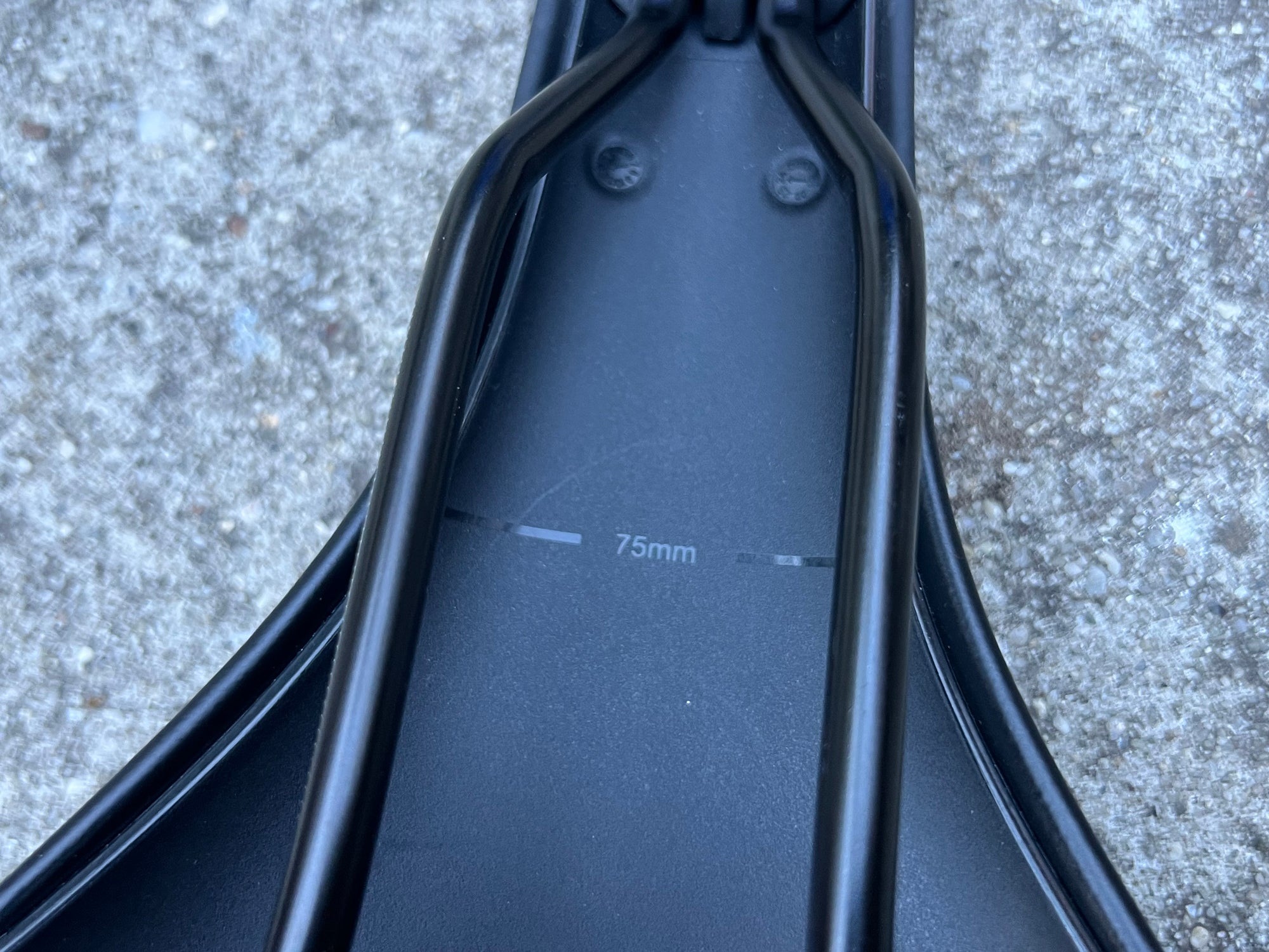 Fizik Aliante Tempo Wide Saddle 275x150mm Road Bike Cycling Gravel