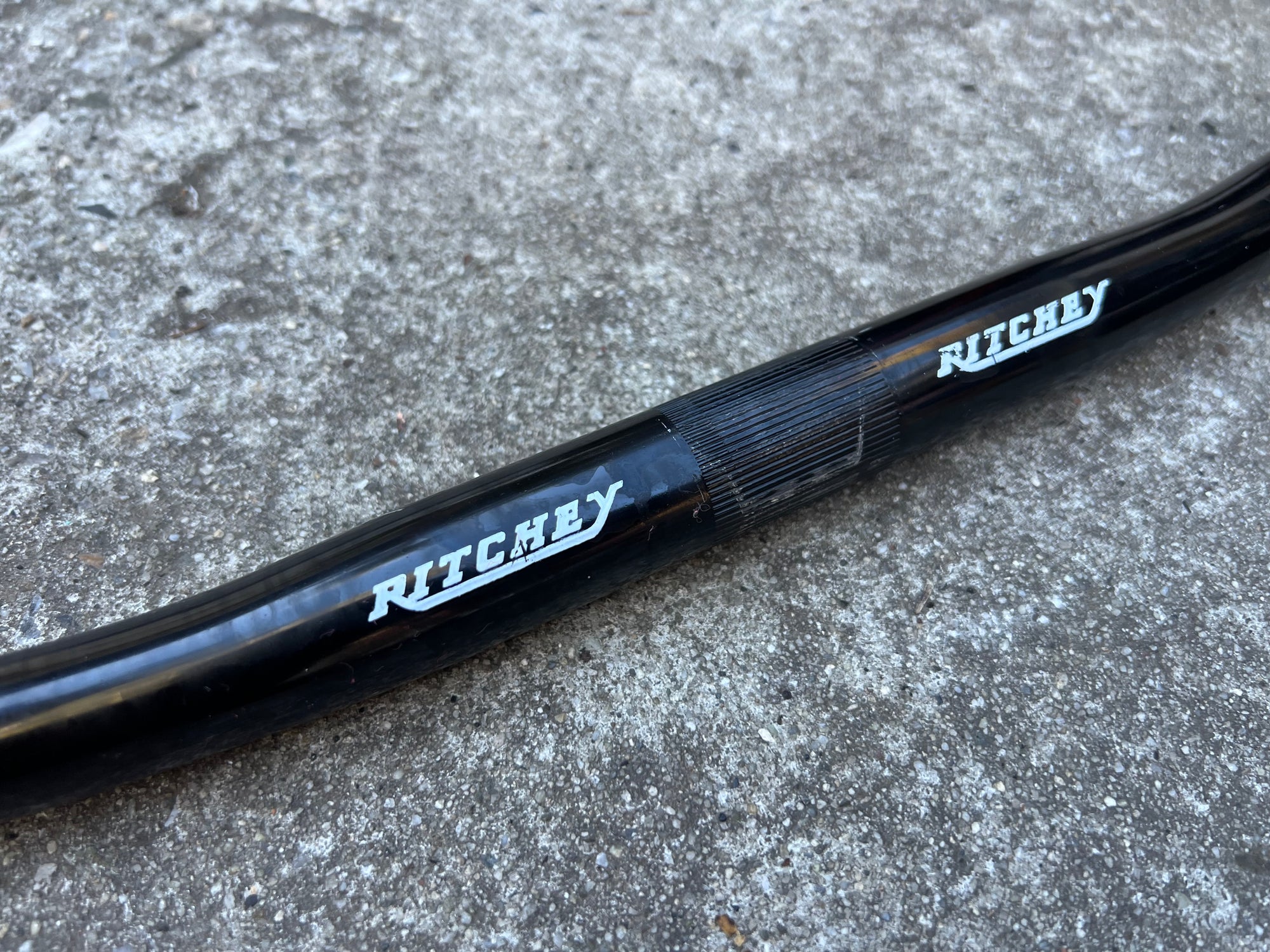Ritchey 25.4x560 Vintage MTB  Black Aluminum Flat Bars 10° Sweep