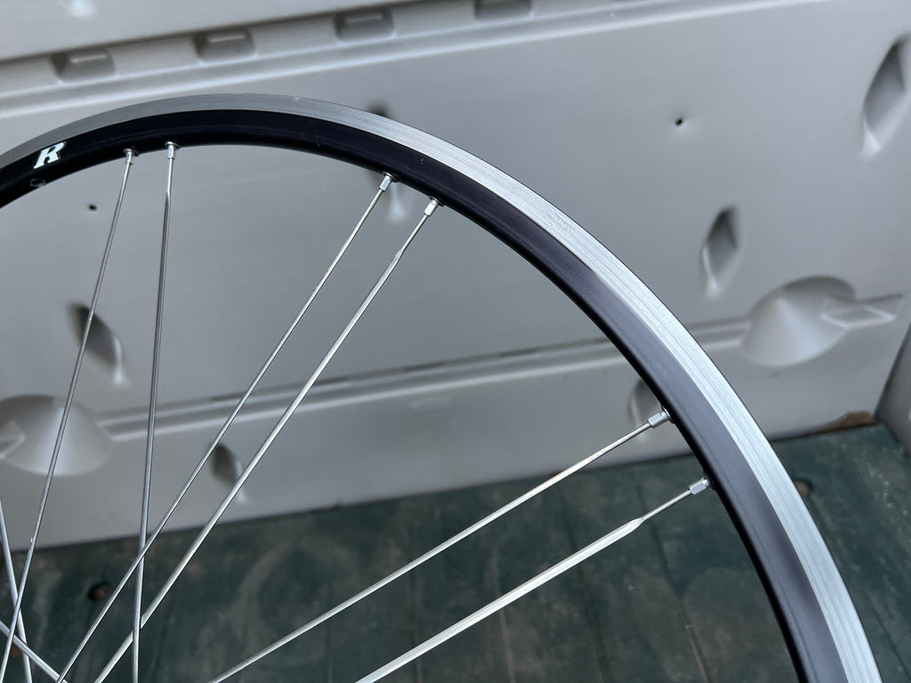 Bontrager Race Lite 700c Clincher 8/9/10 Speed Road Black Wheelset Wheels 130