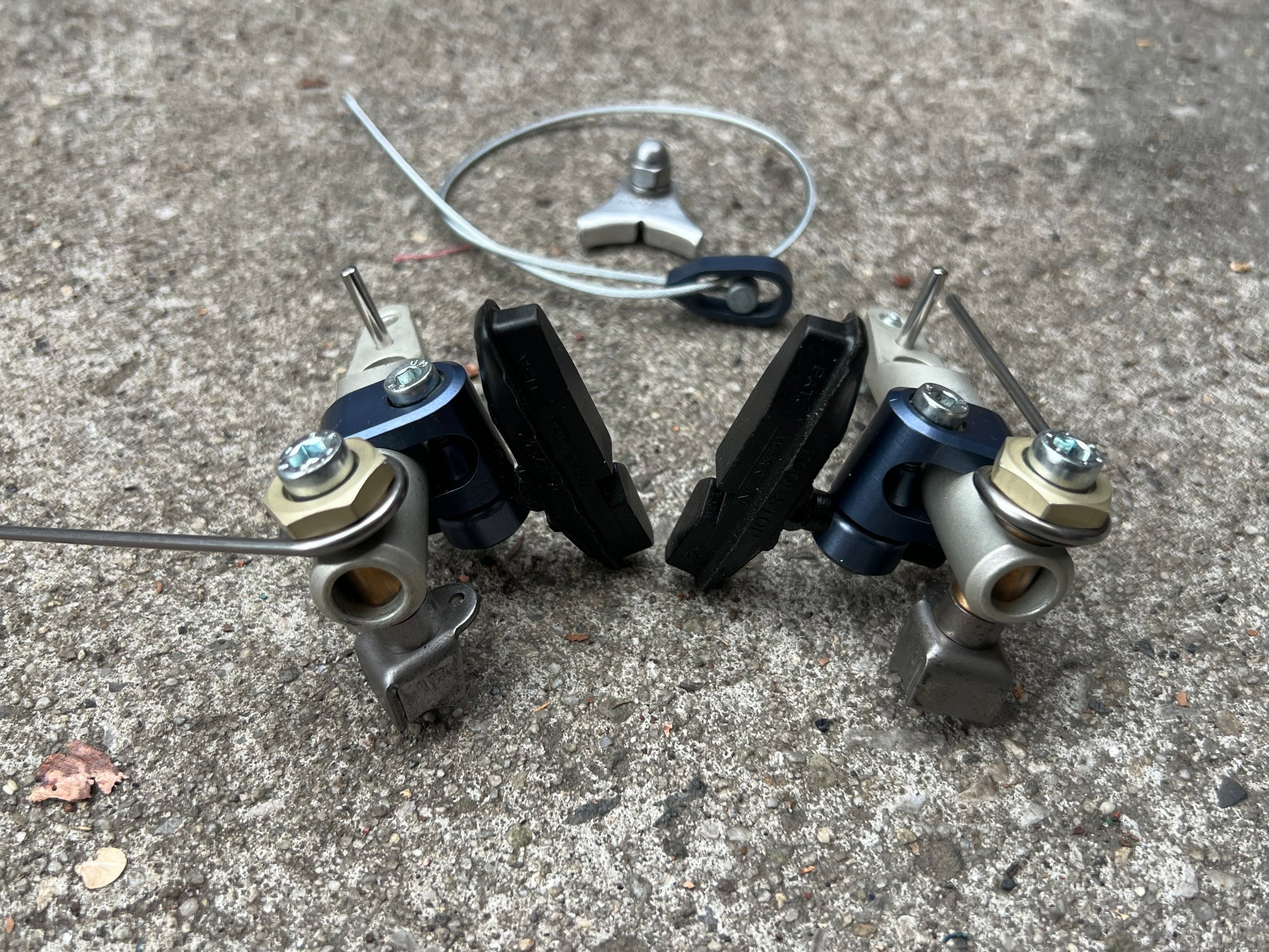 NOS WTB Speedmaster Cantilver Brakes Brake Set Vintage MTB Silver Blue